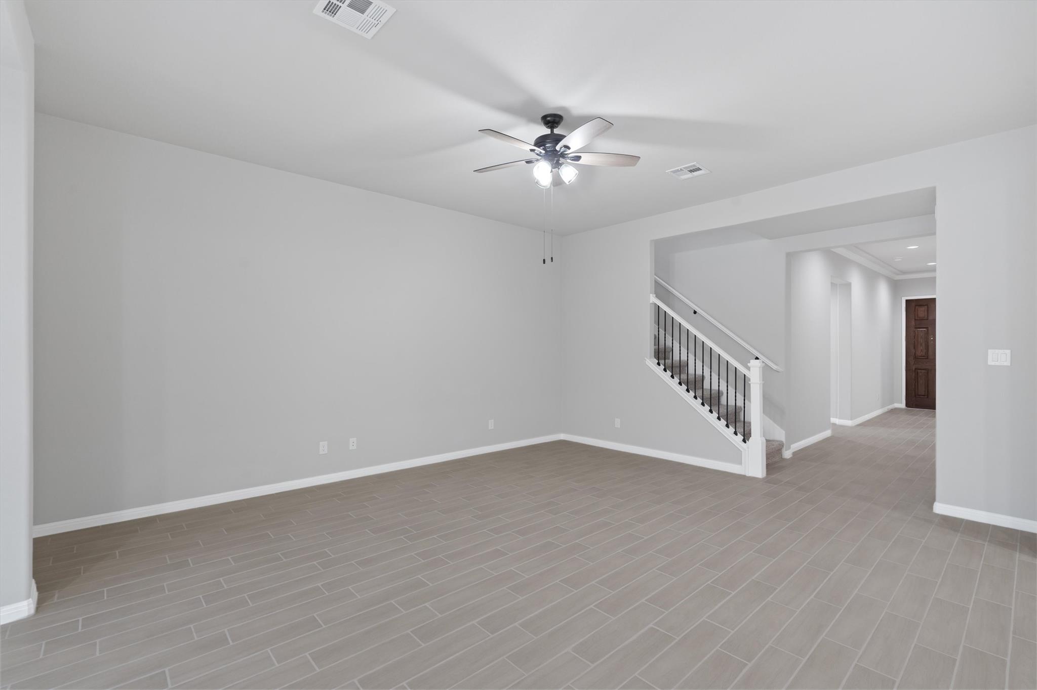 136 Scenic Hills CIR — photo 5