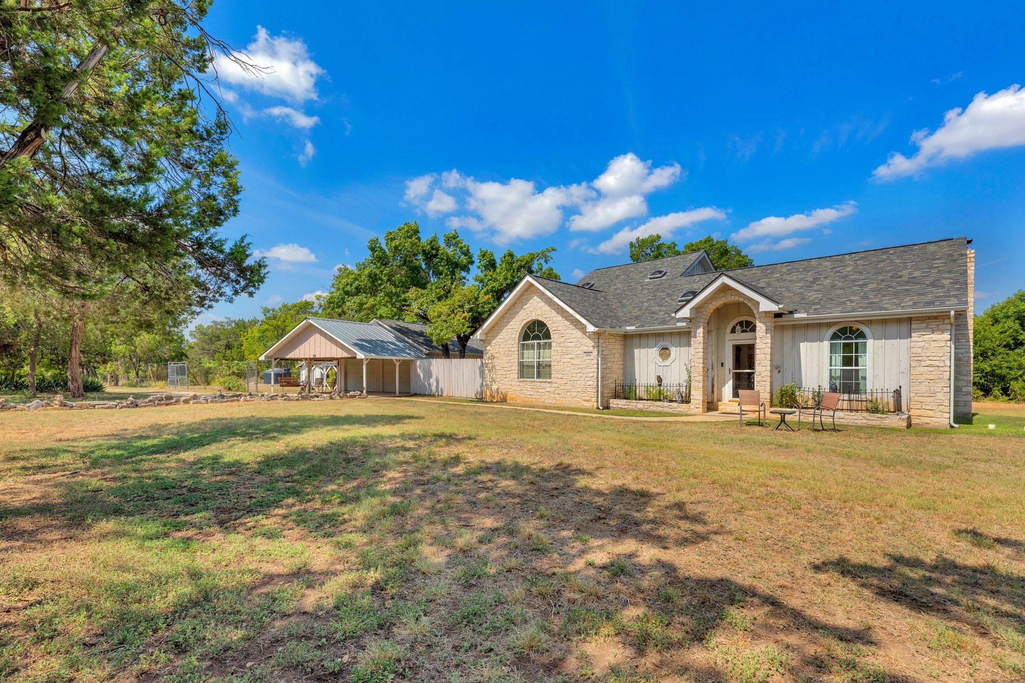 2105 Sam Bass RD — photo 5