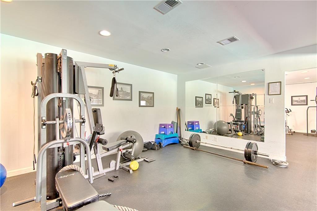 2020 Congress Ave #1313 — photo 3