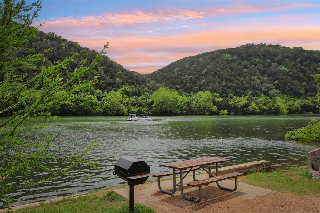 12610 River BND — photo 3