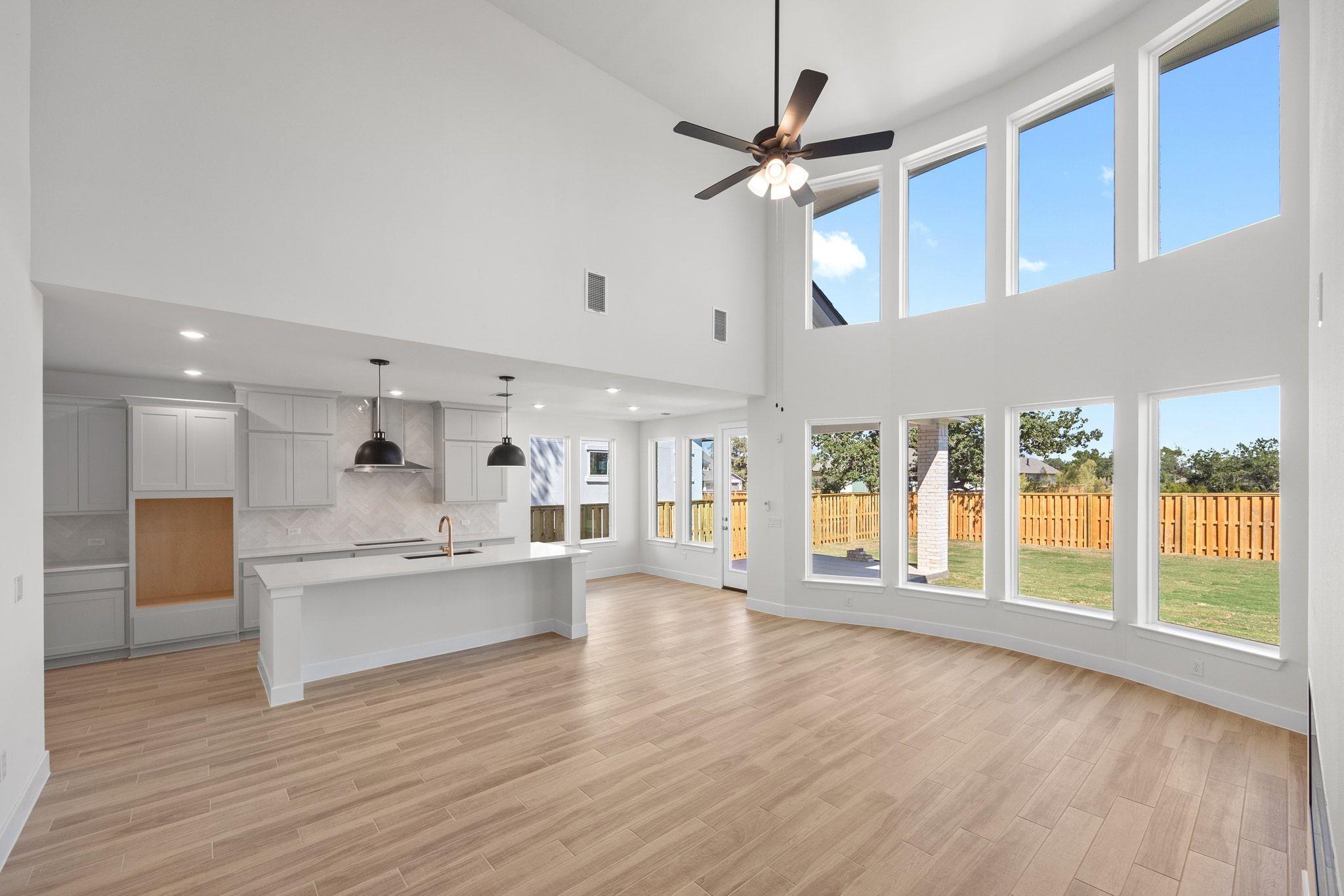 109 Buckaroo DR — photo 5