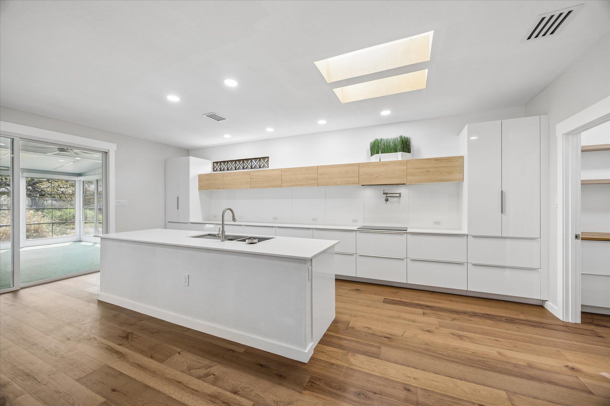 110 Hale CT — photo 5