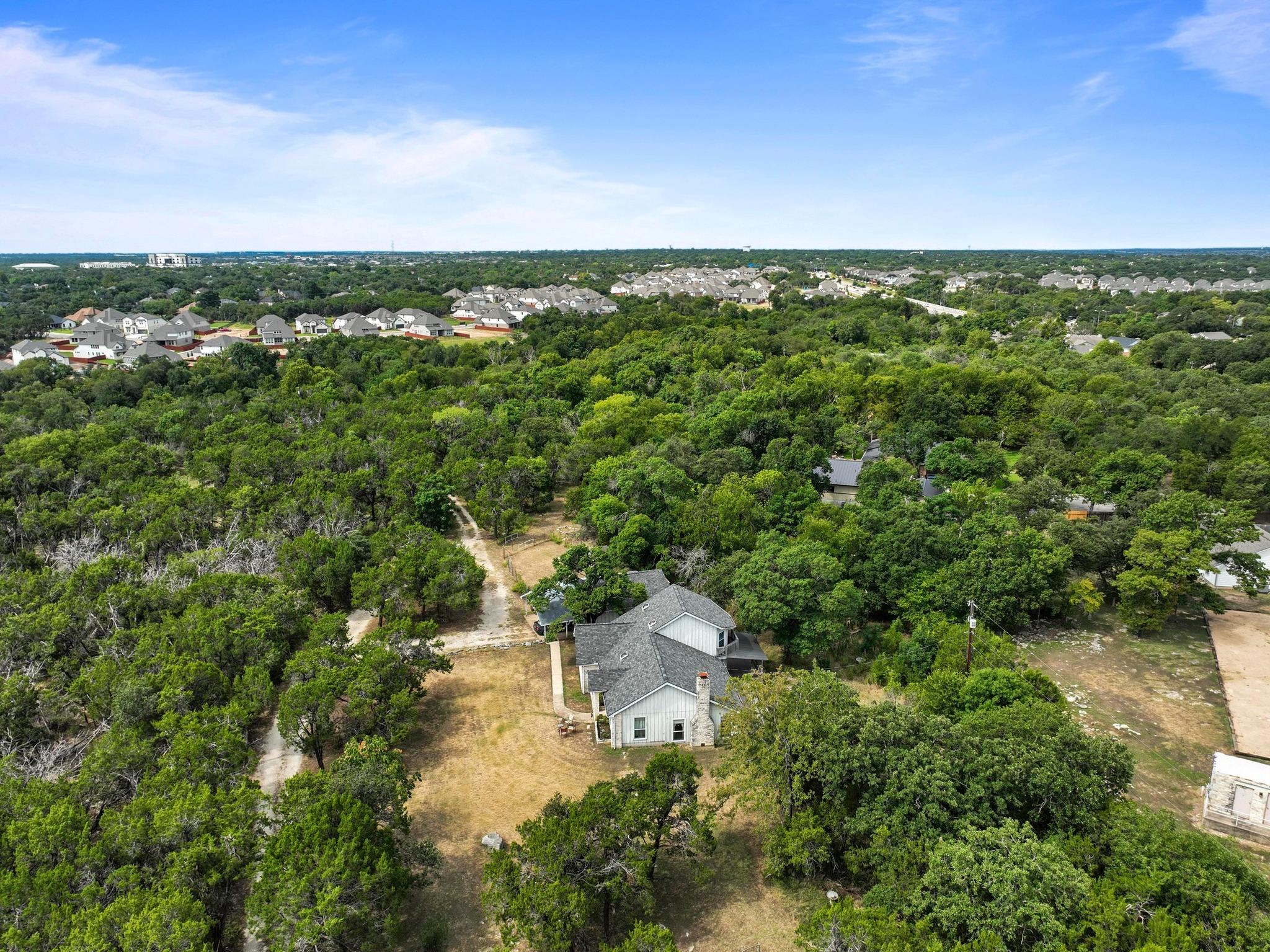 2105 Sam Bass RD — photo 5