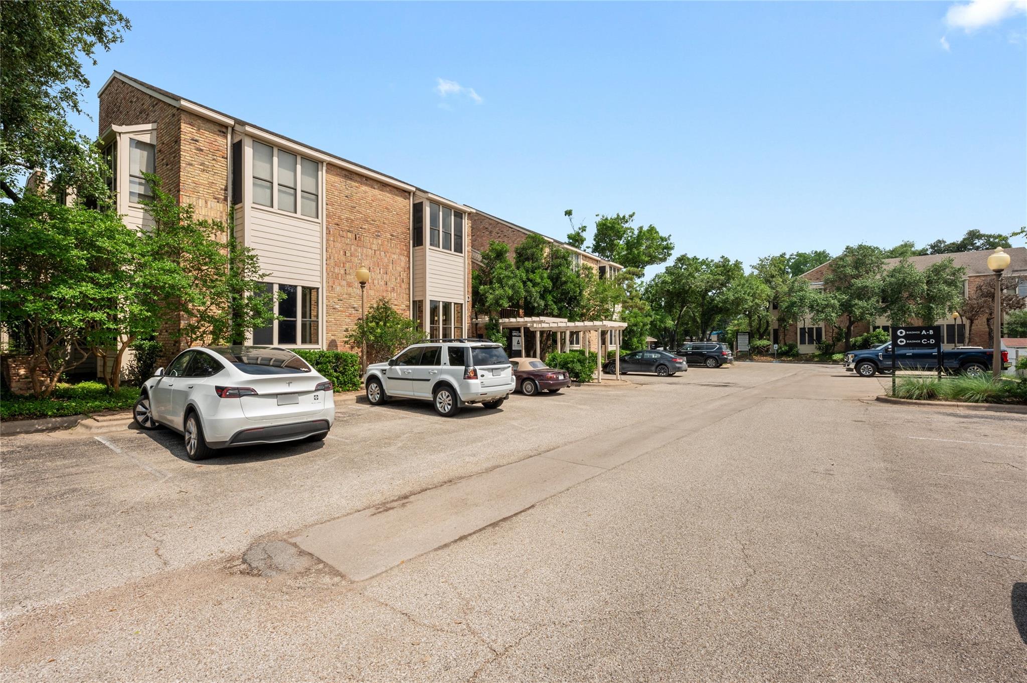 3624 Hills DR #D201 — photo 3