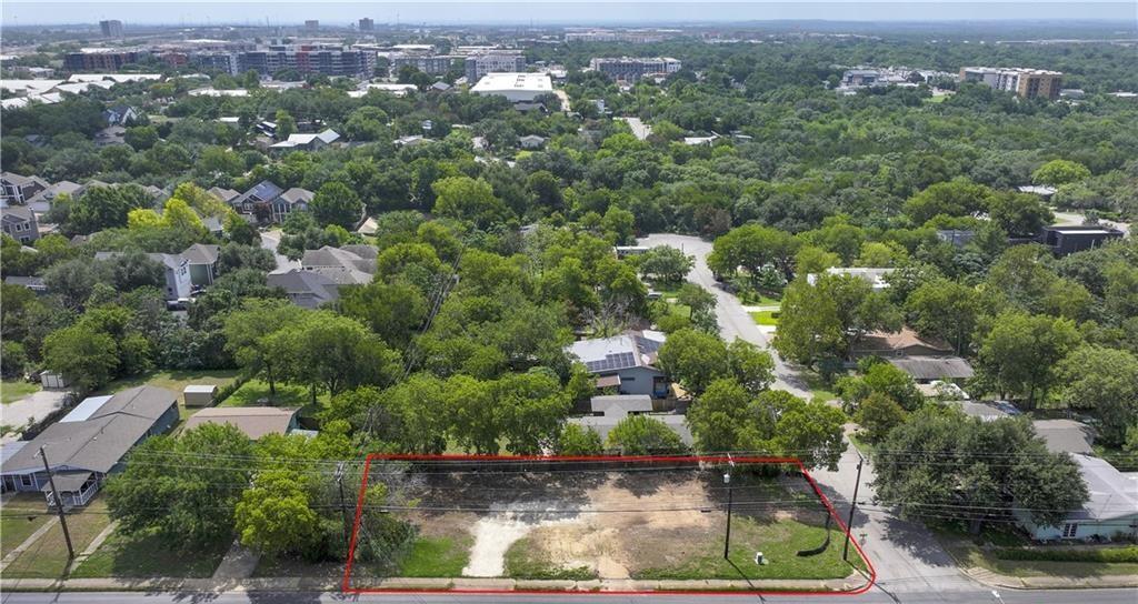506 Clover CT — photo 4