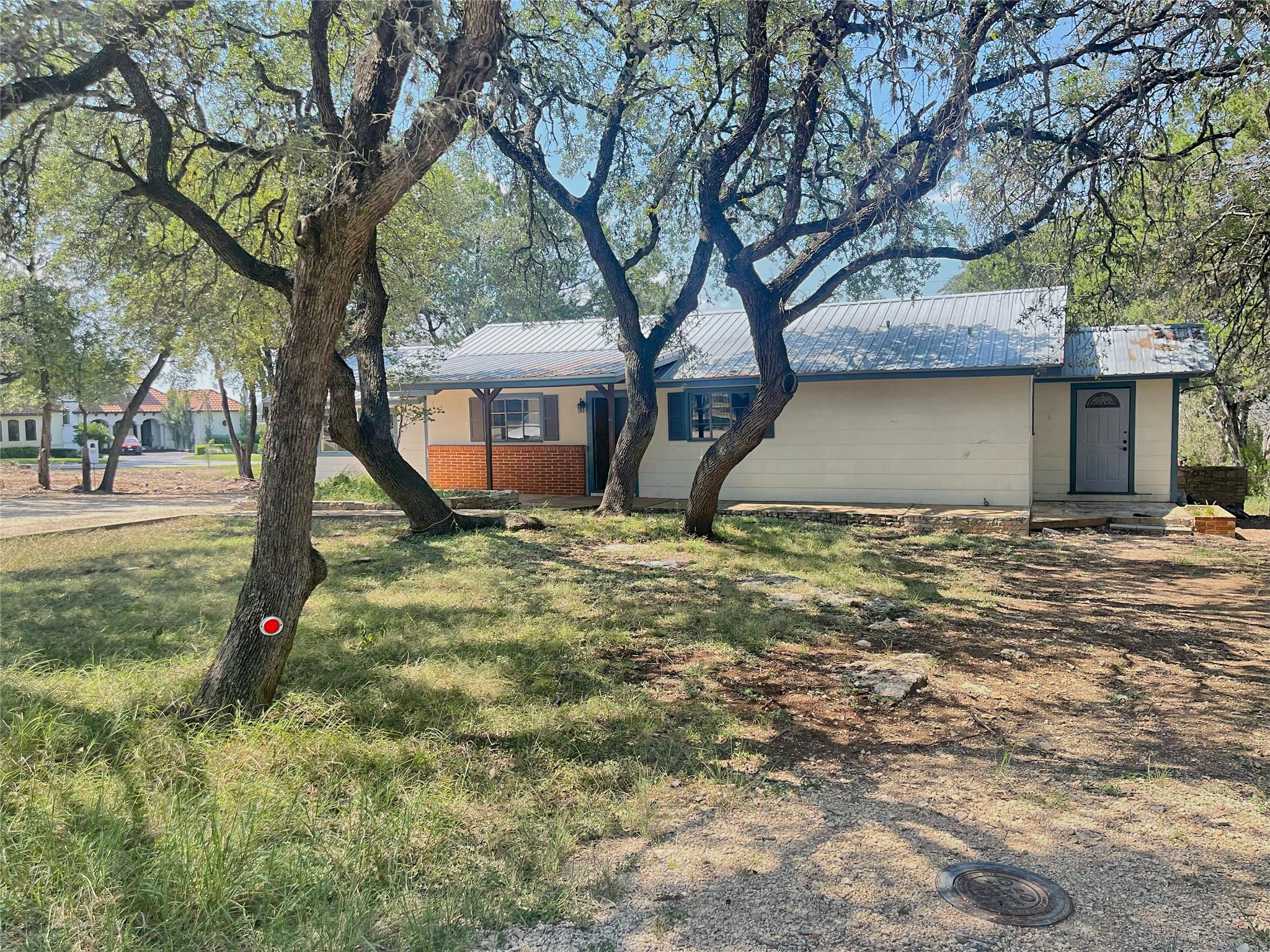 300 Stone Ridge DR — photo 3
