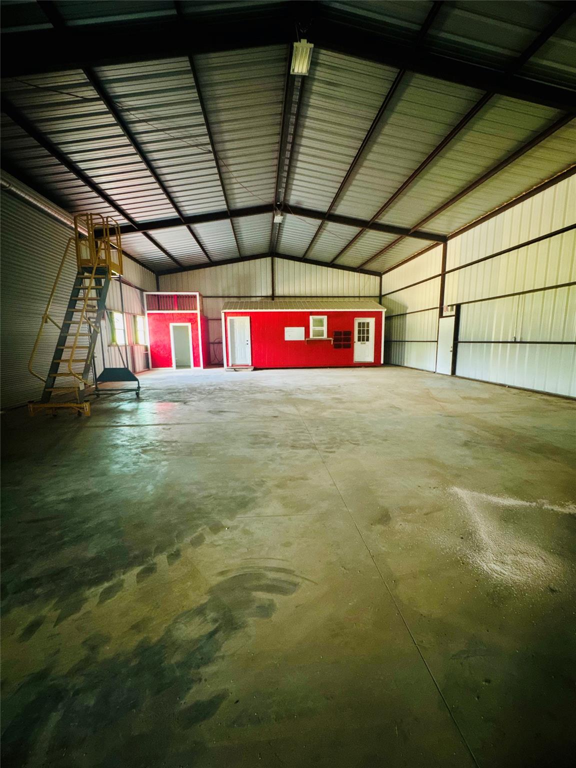 12500 US Hwy 183 #F — photo 3
