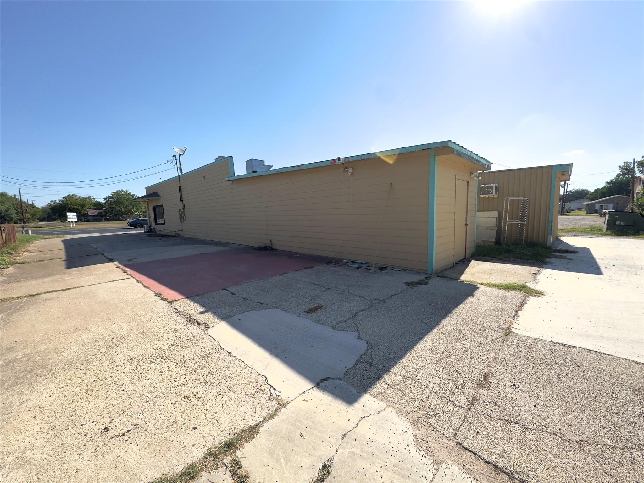 1212 Pierce ST — photo 5