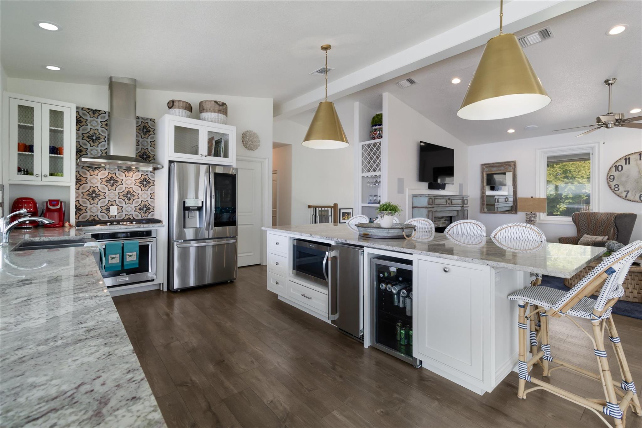 100 Waterway DR — photo 5