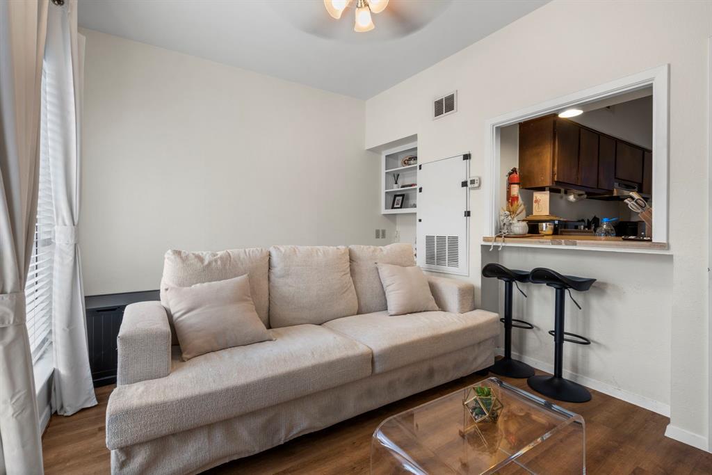 3000 Guadalupe ST #110 — photo 4