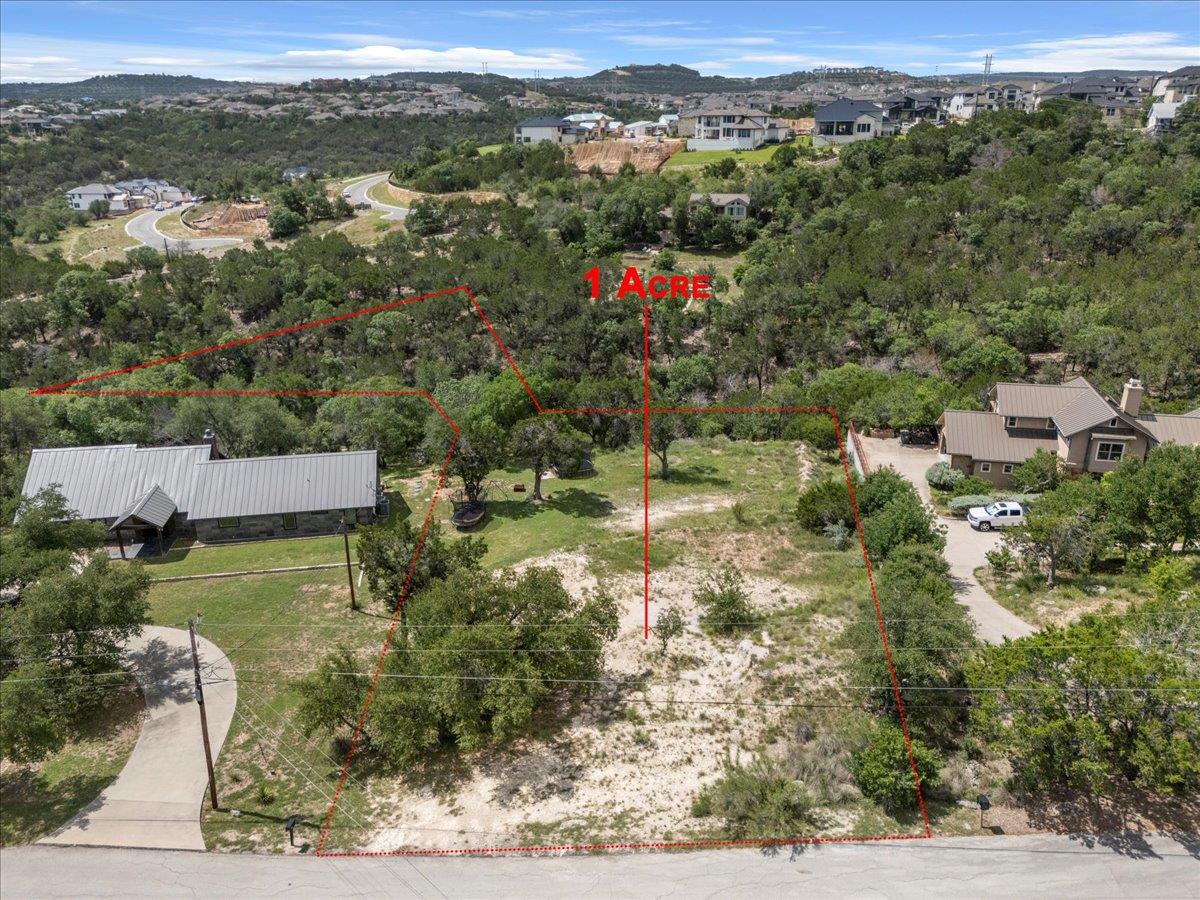 2901 Tradewind DR — photo 3