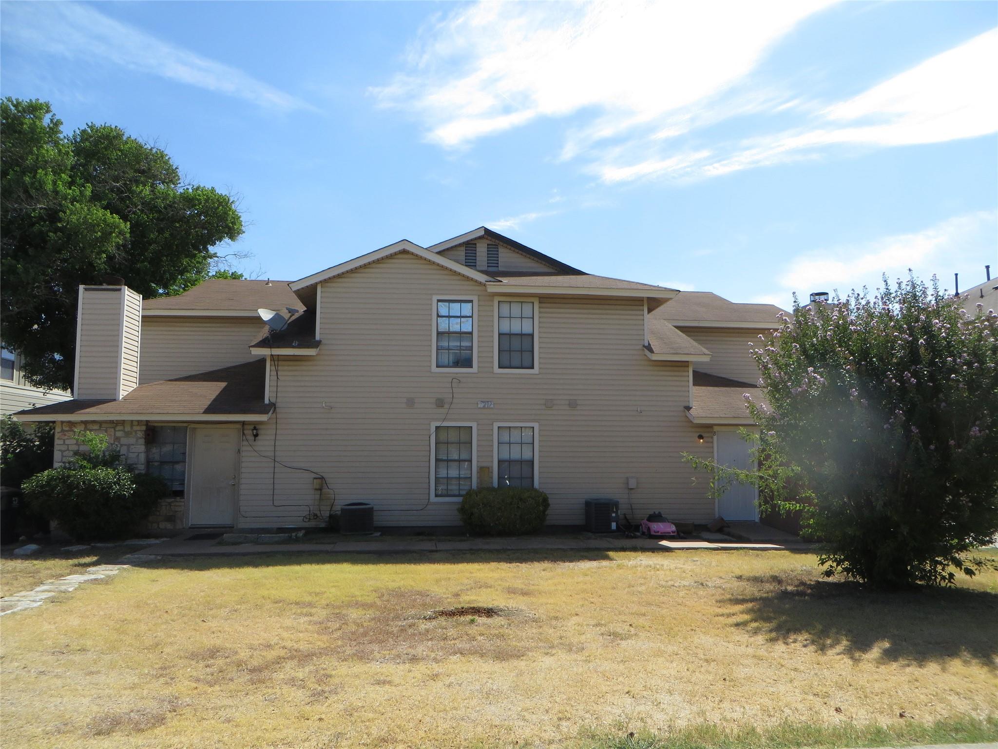 2217 Katy LN #C — photo 3
