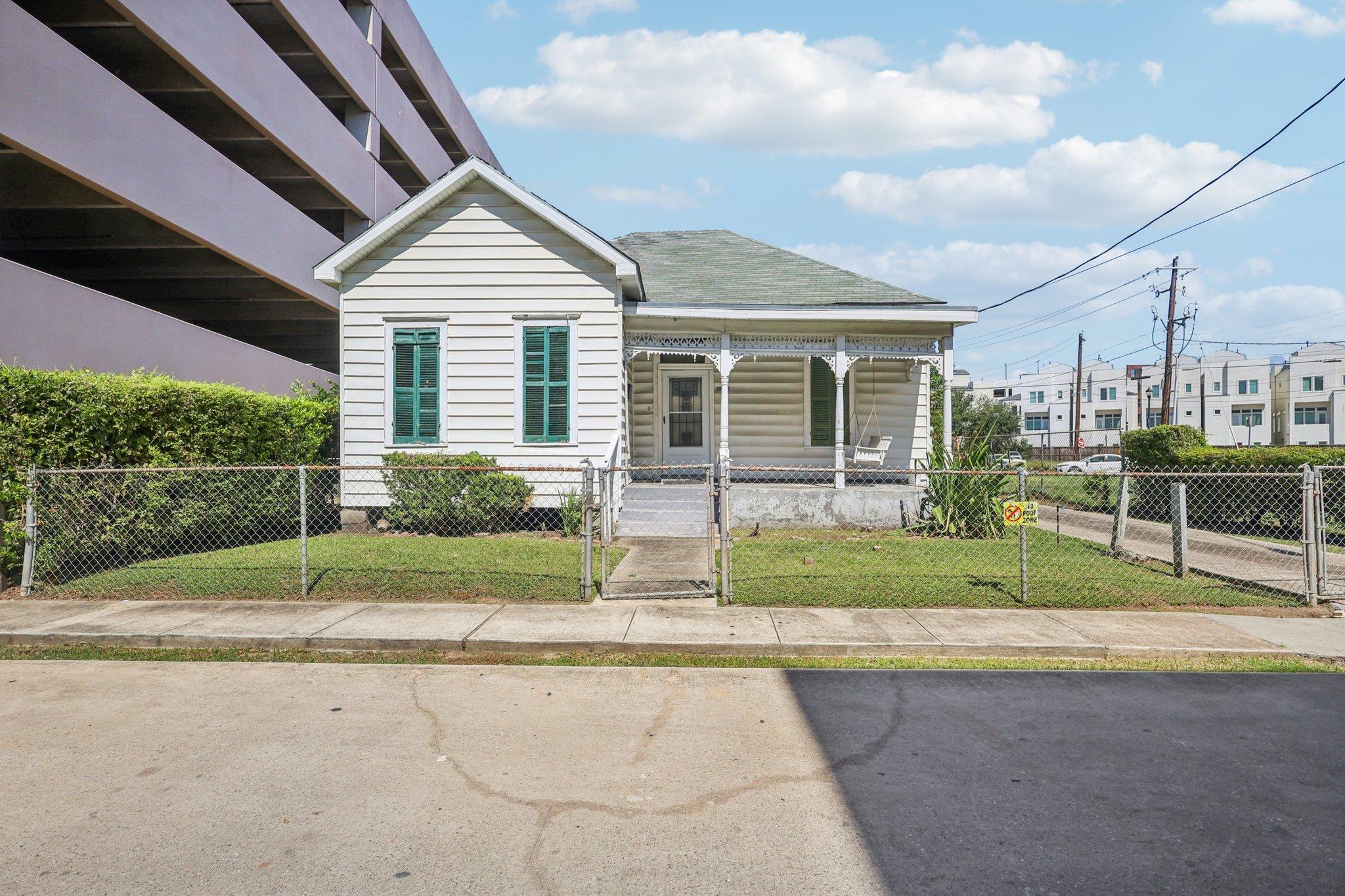 1106 Oneil ST — photo 4