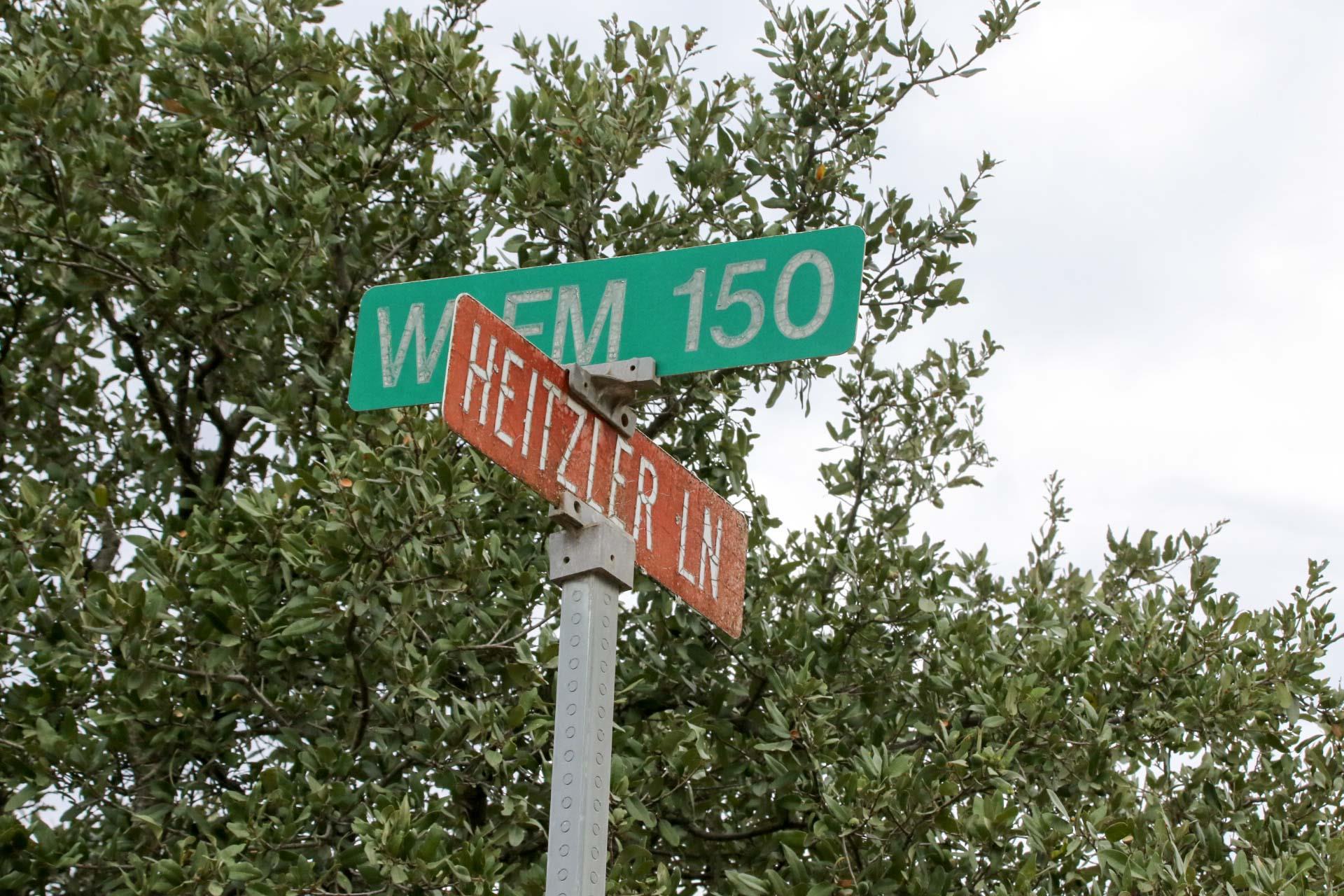 18001 Fm 150 — photo 4