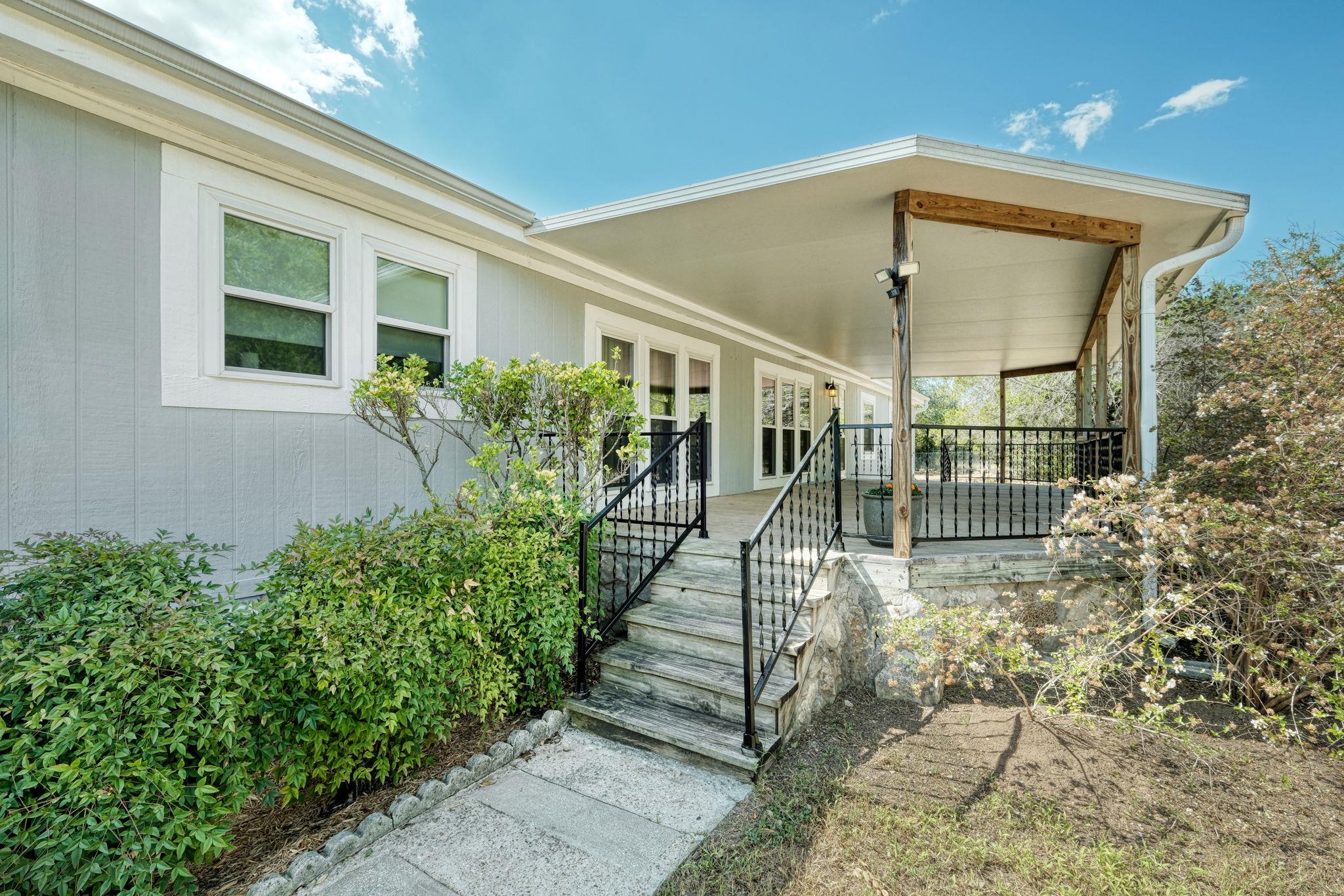 21405 Cherry Hollow CV — photo 4