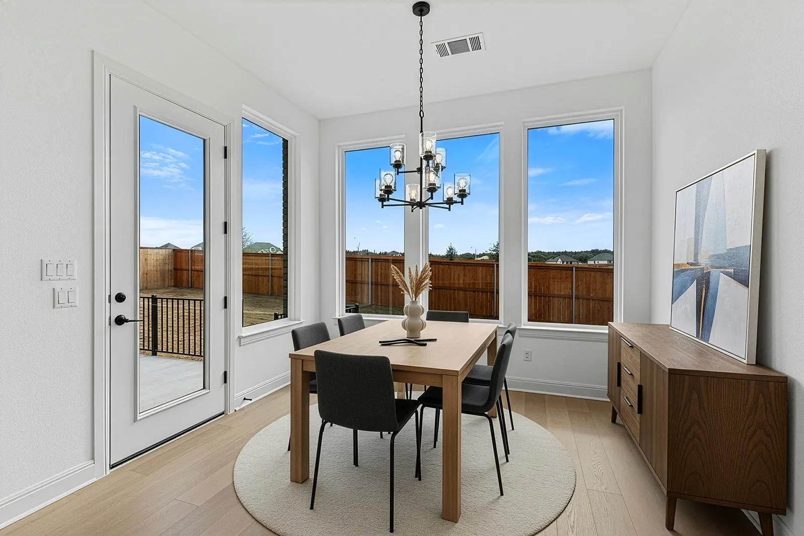 507 Uphill CT — photo 3