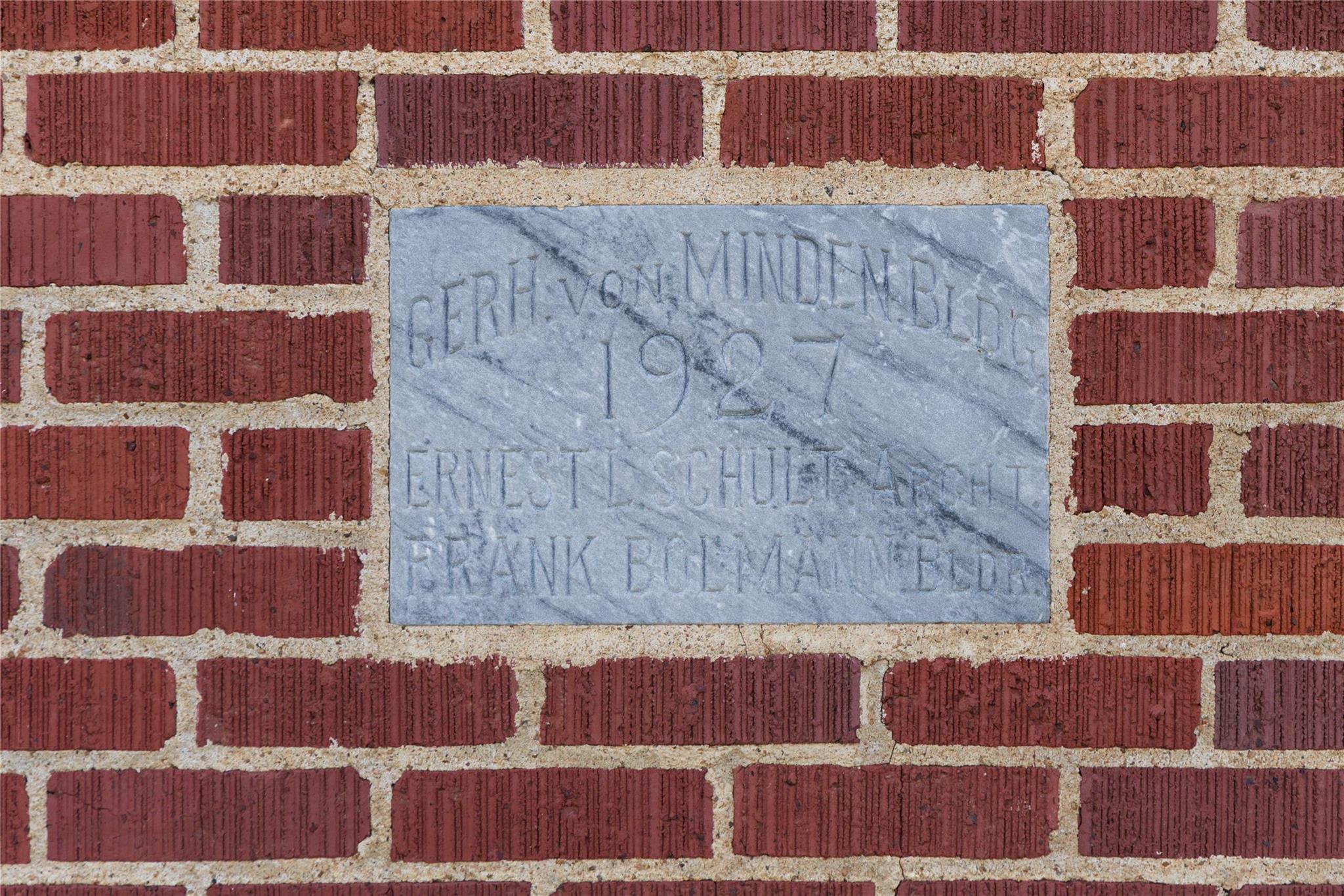 607 Lyons Ave — photo 5
