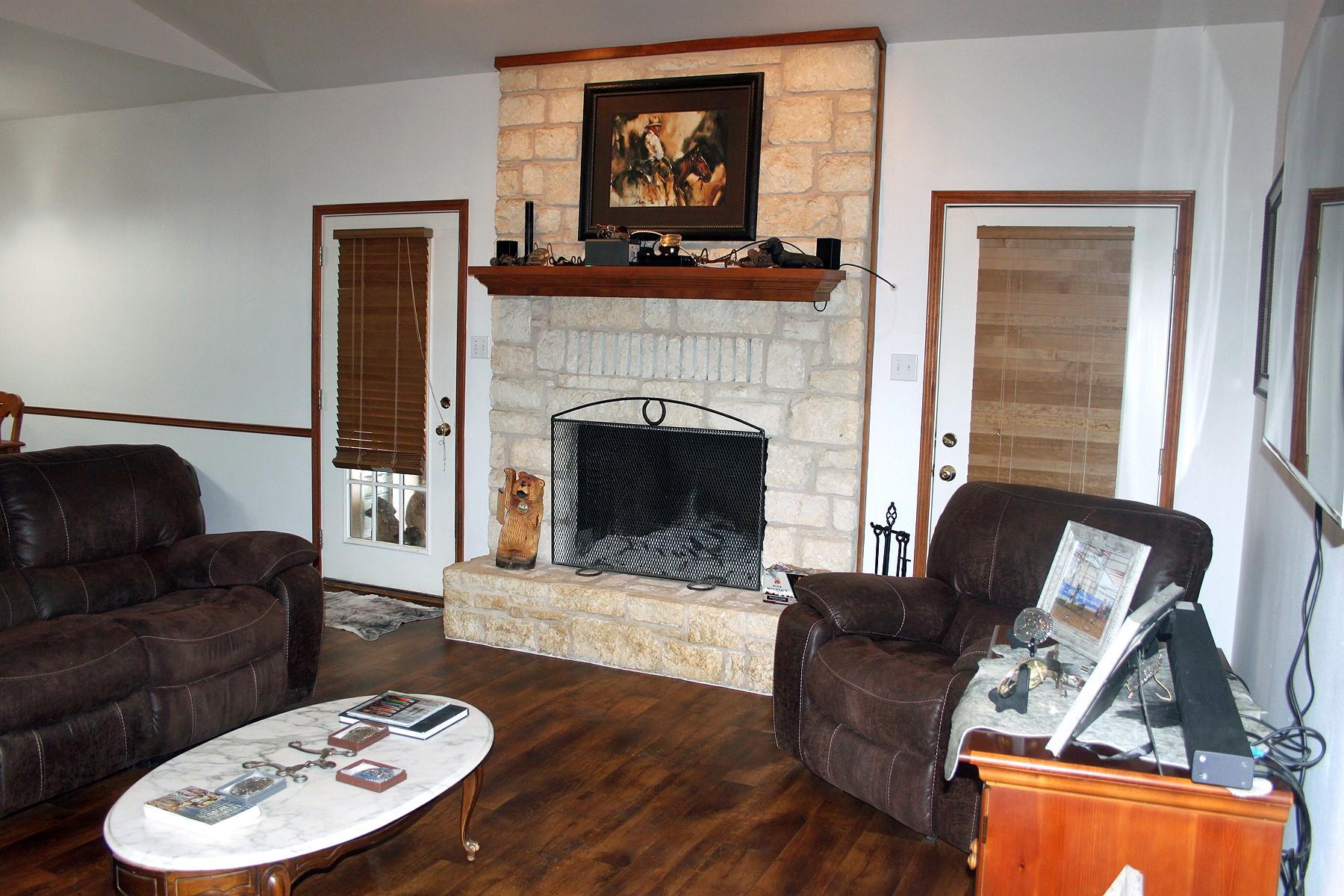 2542 Witter RD — photo 4