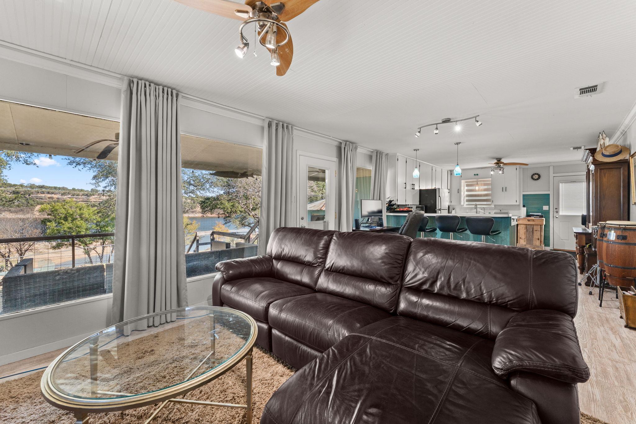 1327 Lake Shore DR — photo 5