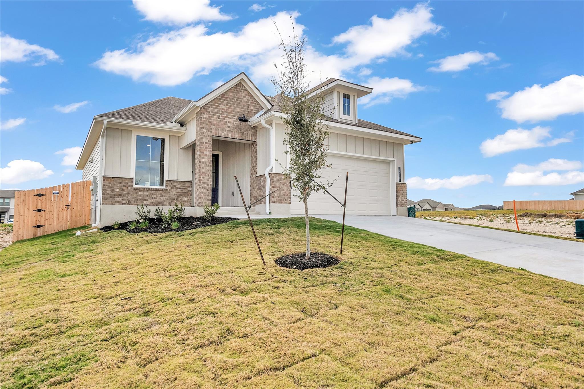 290 Boatright BLVD — photo 3