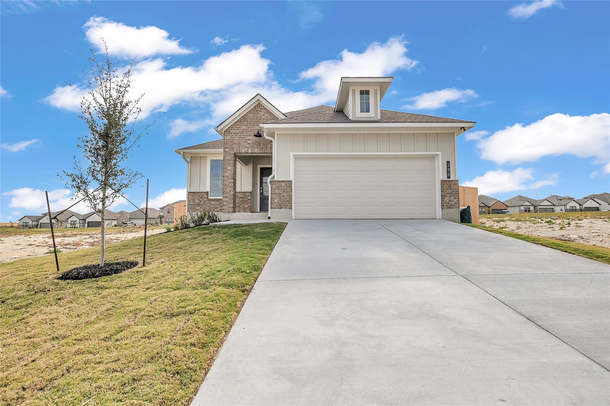 290 Boatright BLVD — photo 4