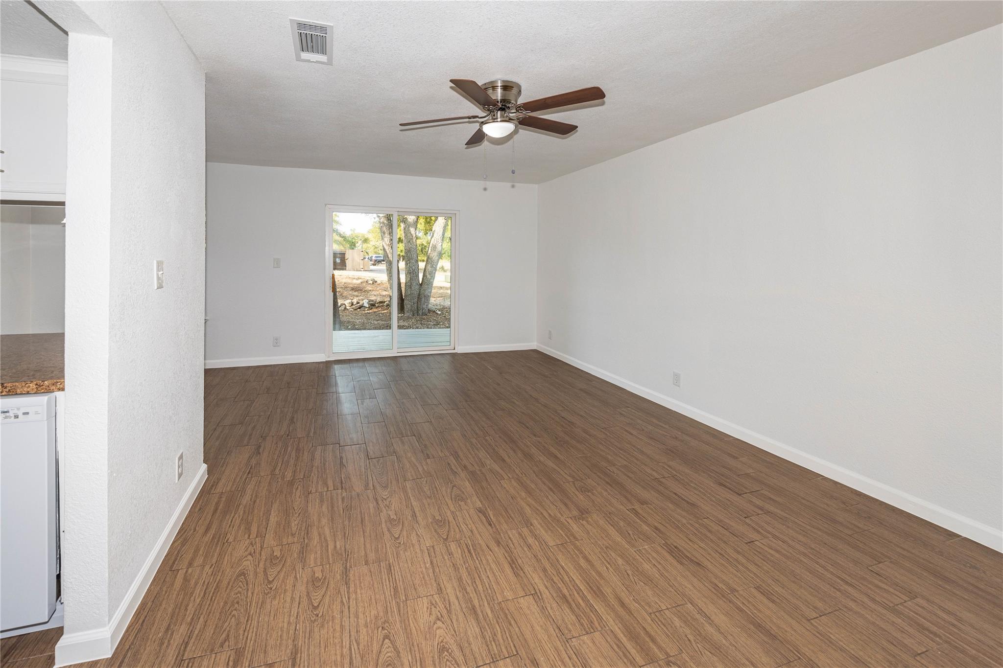 18 Cypress Fairway VLG — photo 5