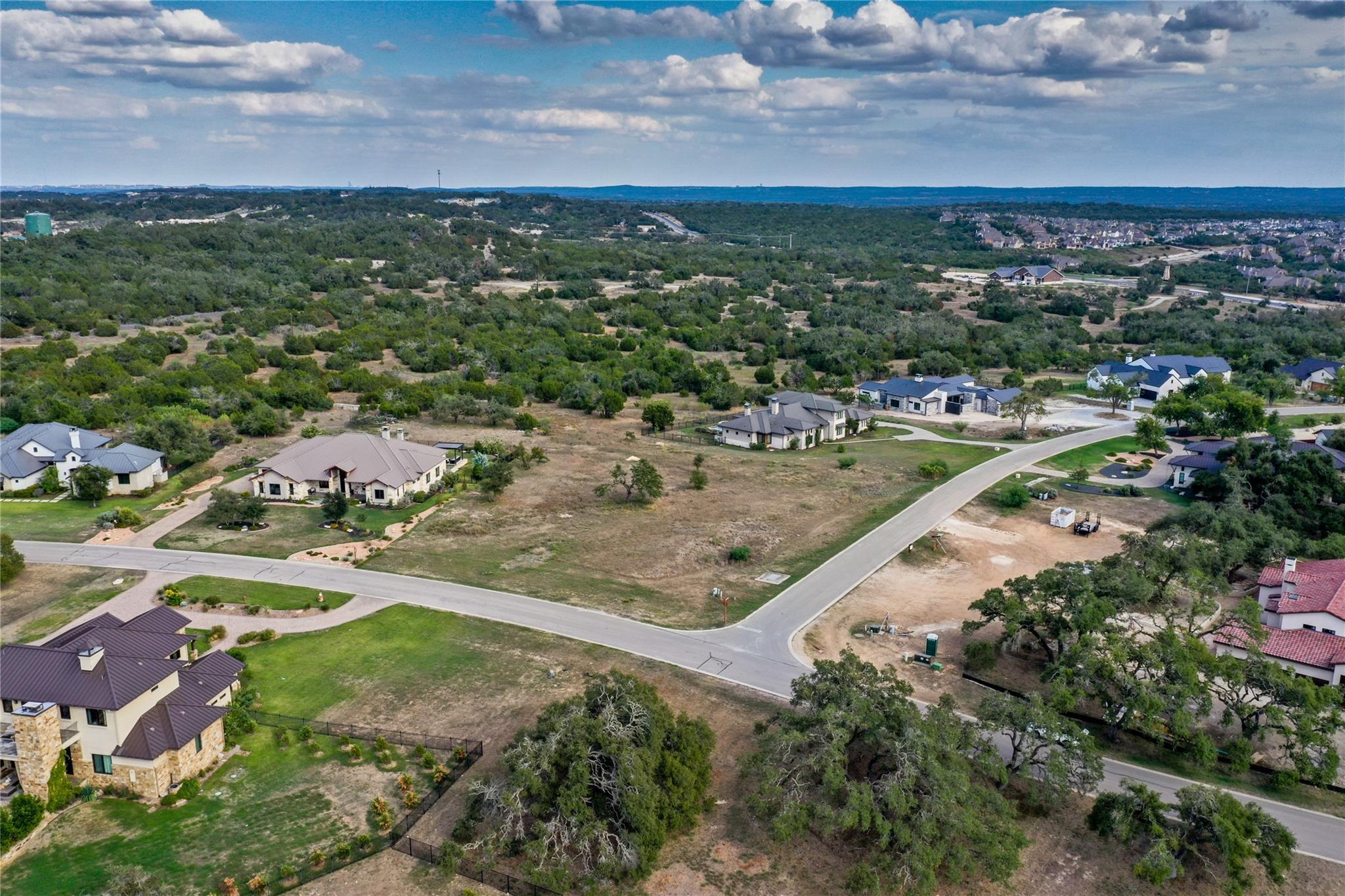 8501 Springdale Ridge DR — photo 4