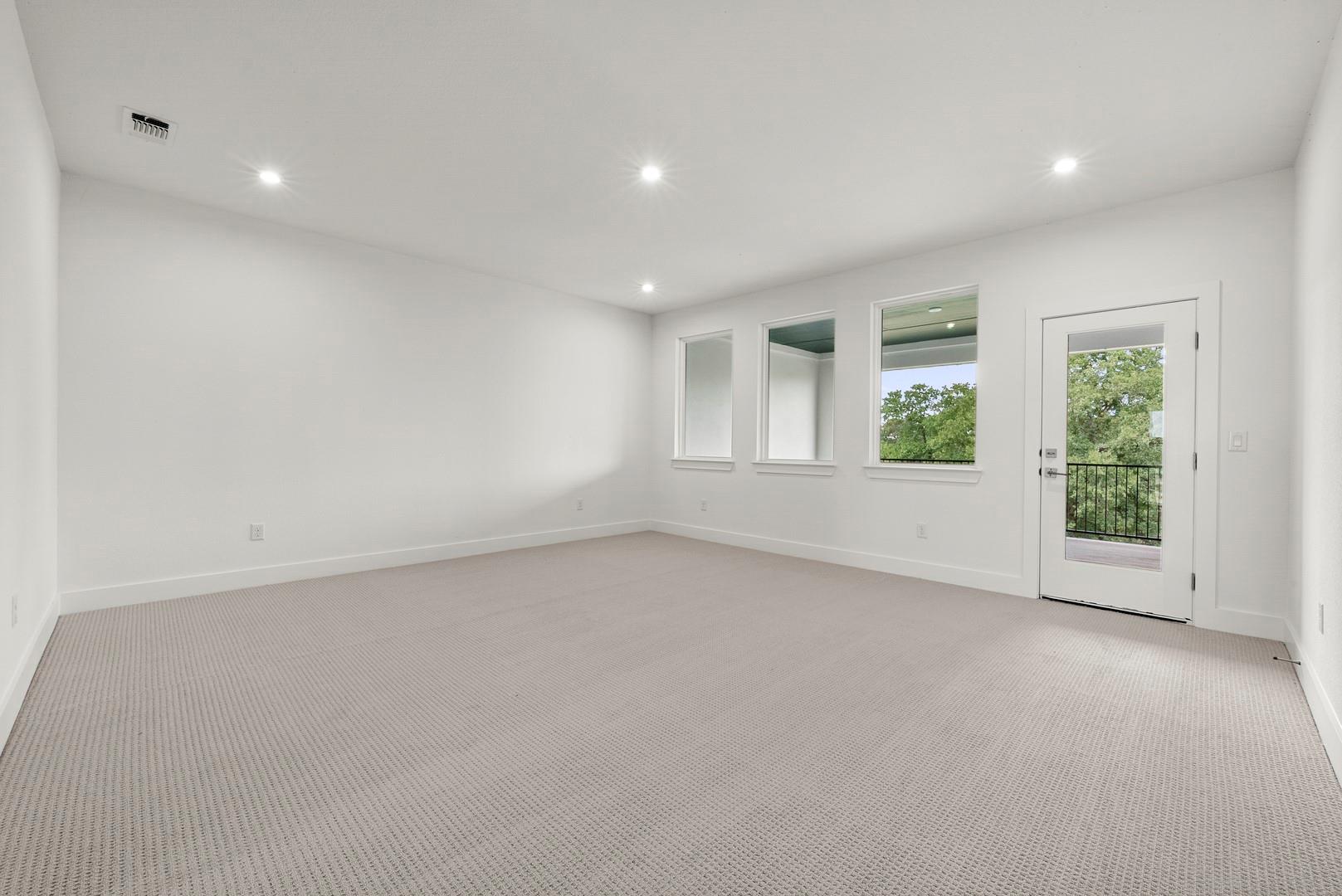 260 Reata Ridge LOOP — photo 4