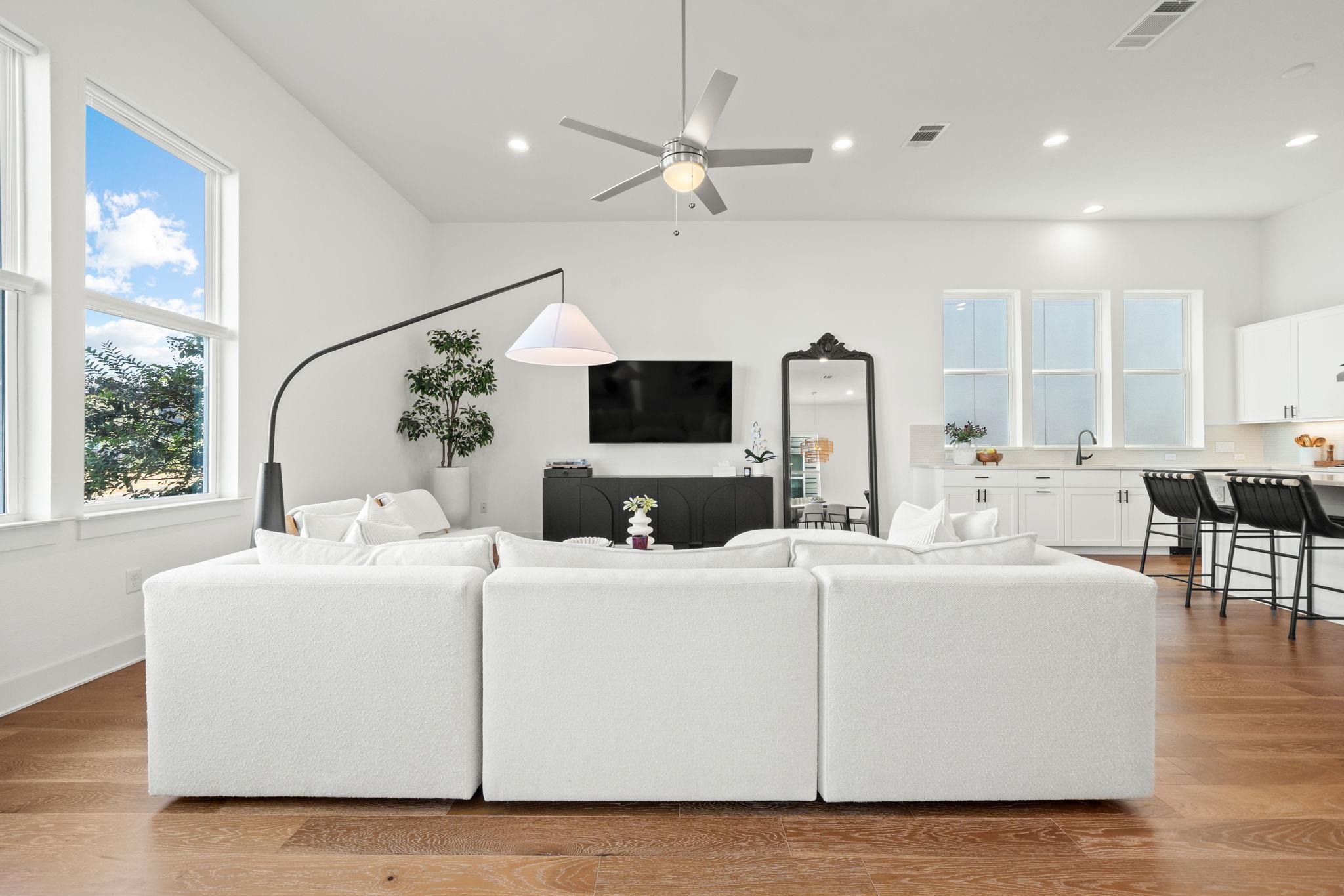 6109 Sendero Hills PKWY — photo 3