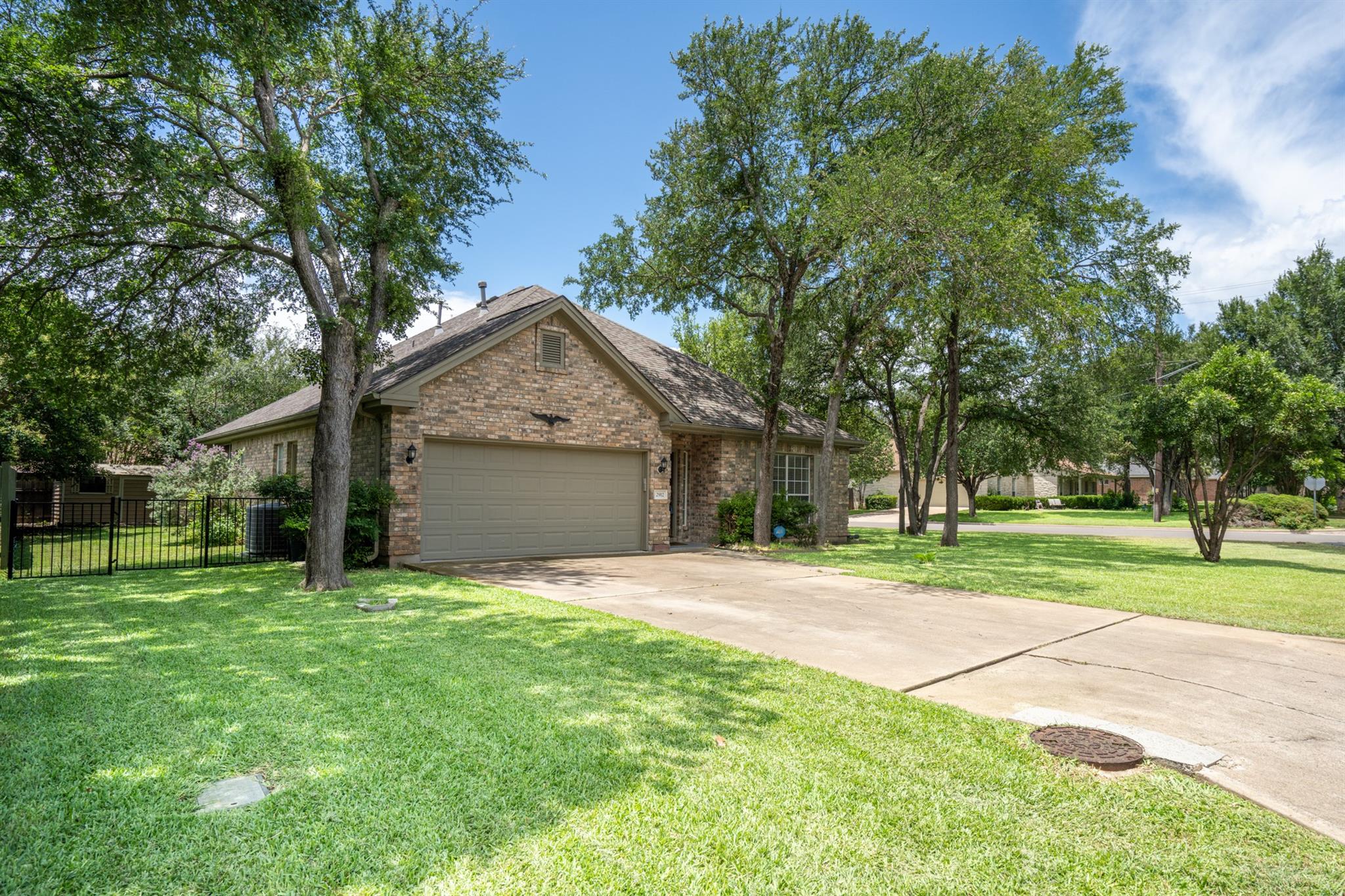 2912 Brandy LN — photo 4