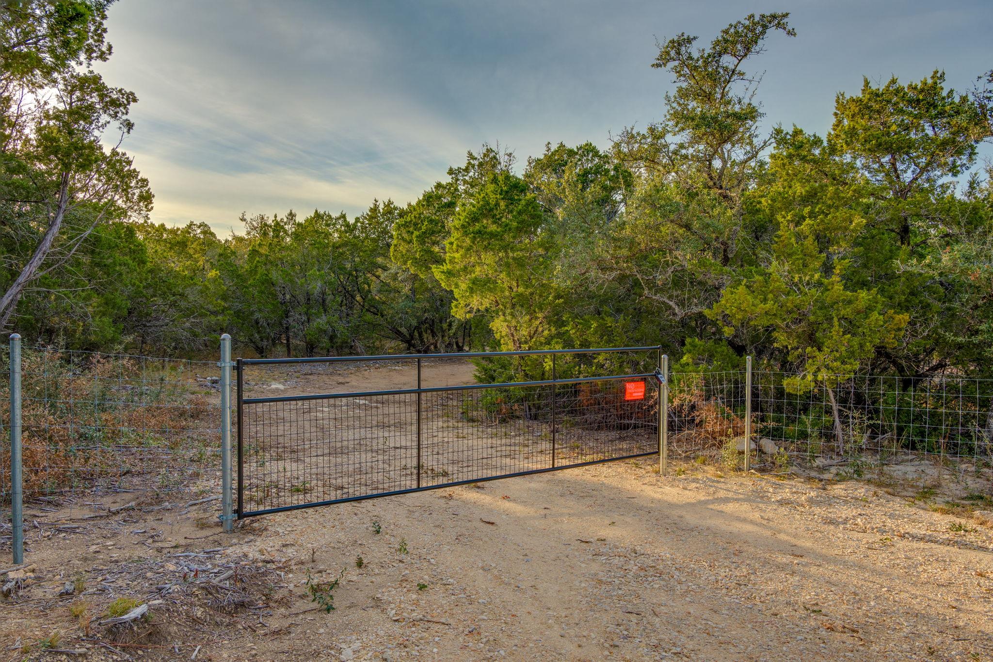 24105 Fm 1431 — photo 4
