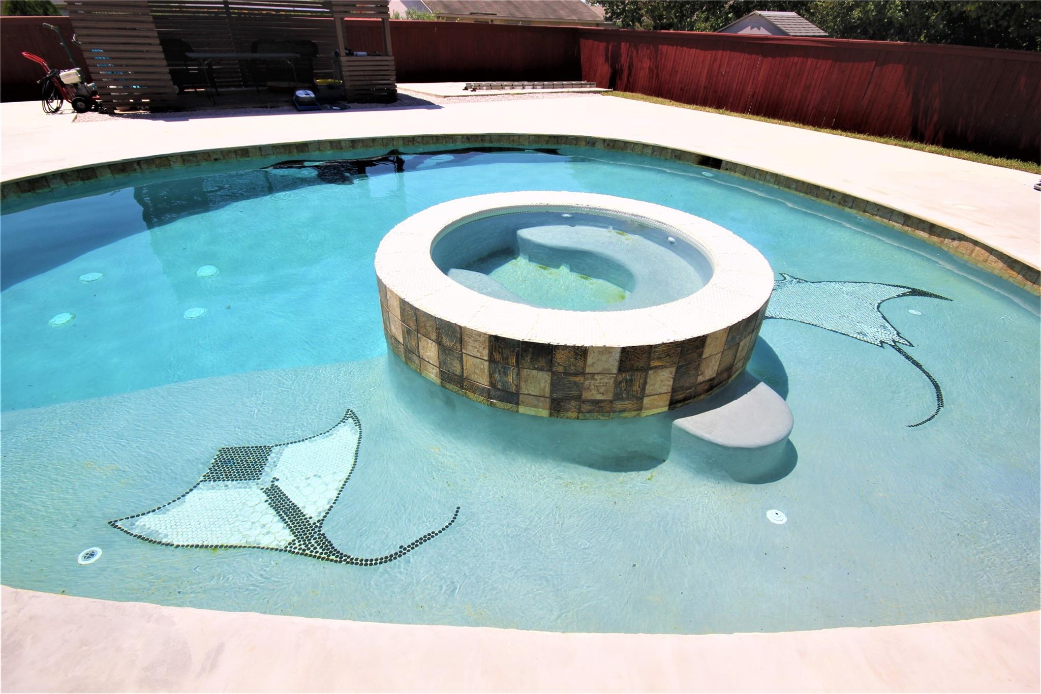 205 Rinehardt ST — photo 3