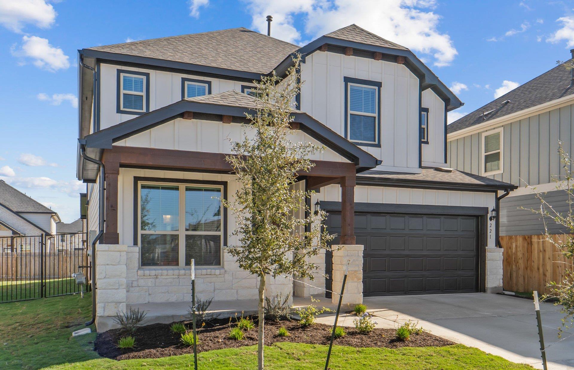 221 Singing Dove WAY — photo 3