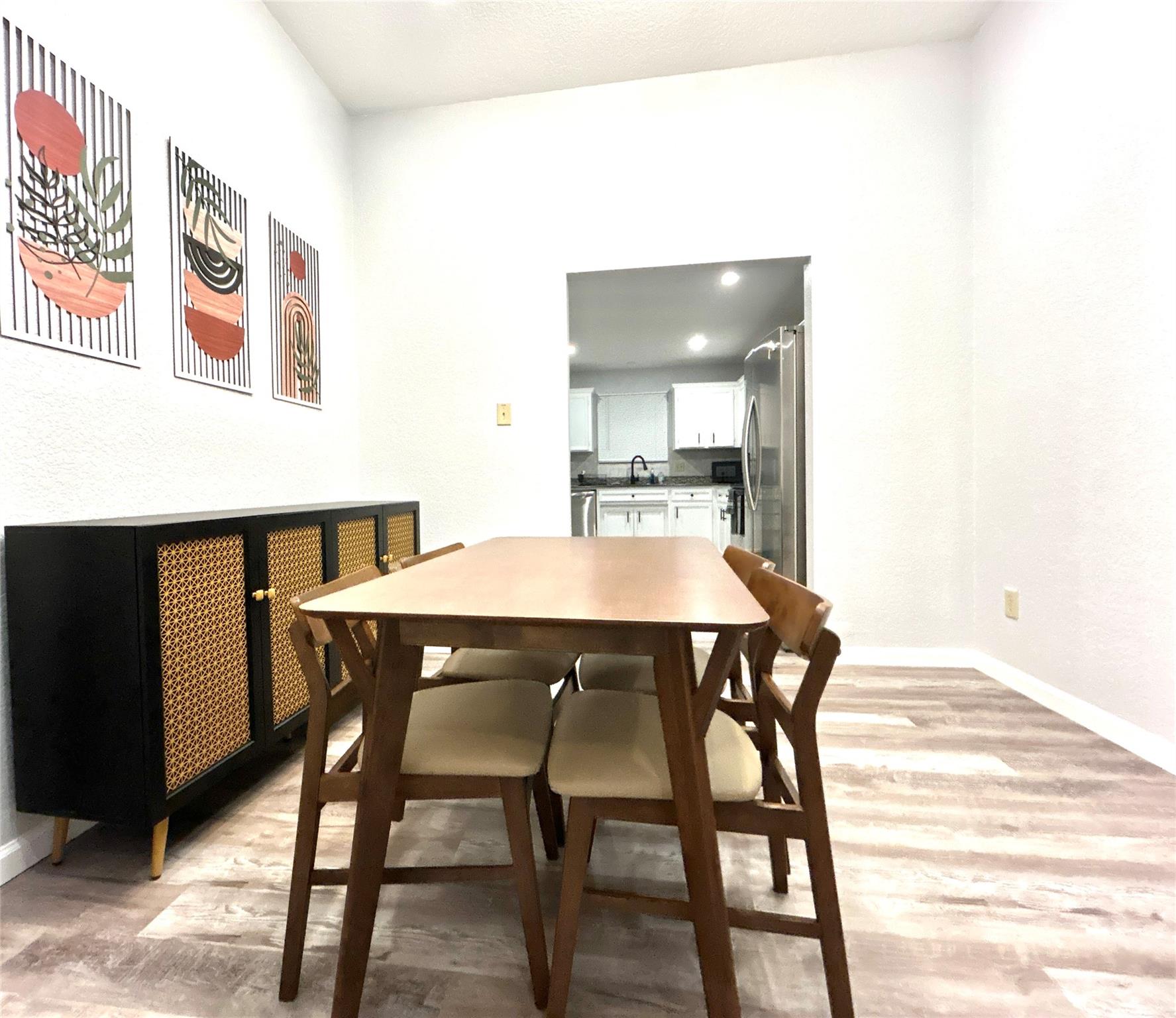1701 Lynx CIR — photo 5