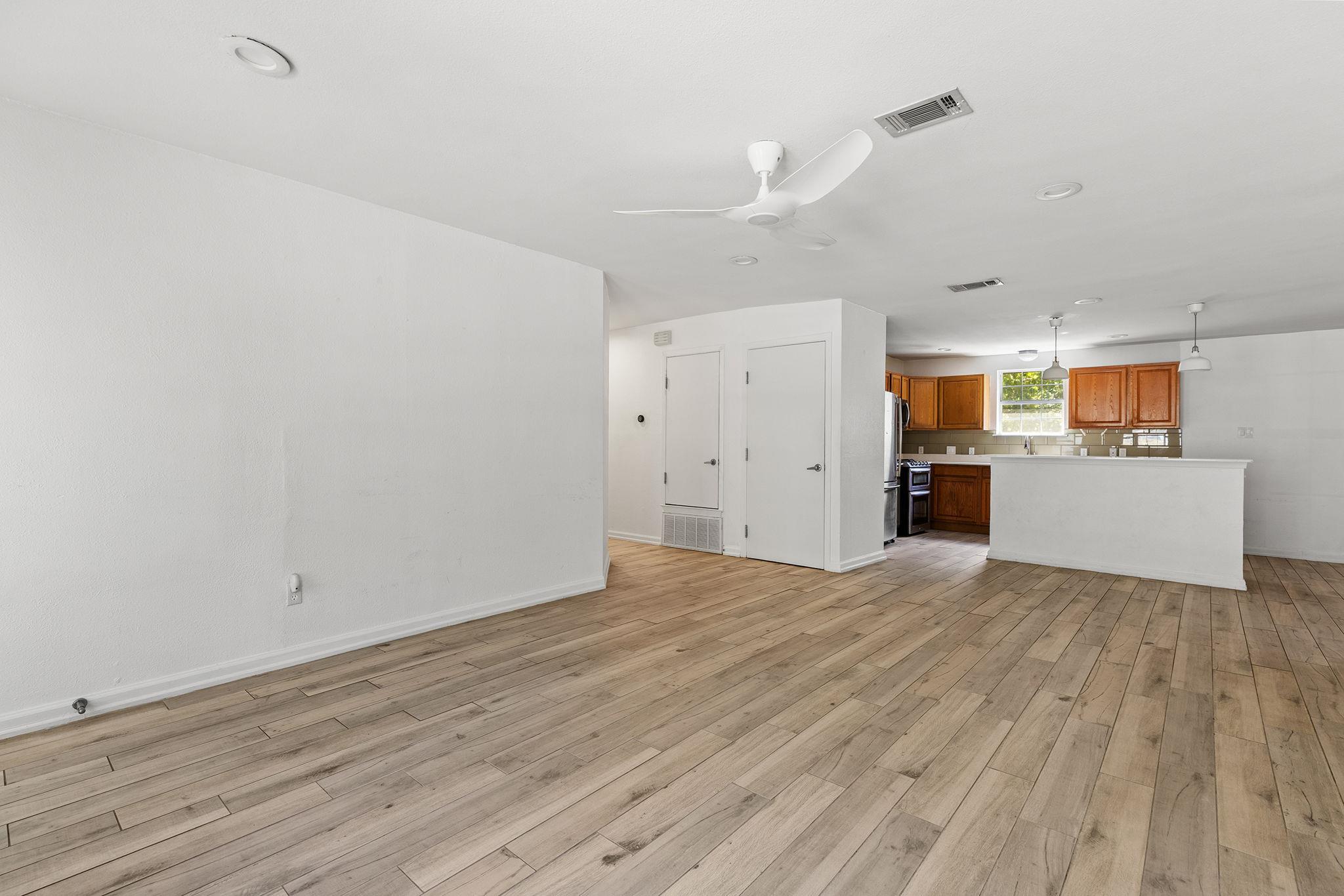 5307 Ledesma RD — photo 5