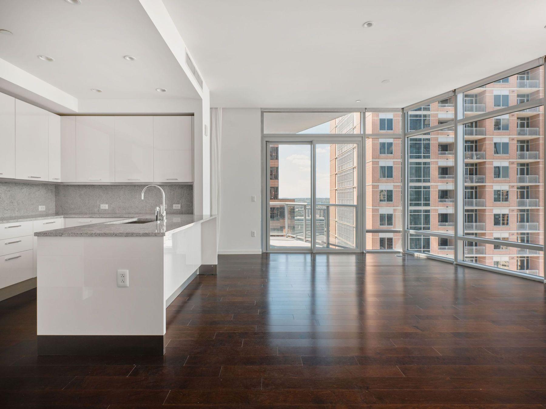 200 Congress Ave #23C — photo 3