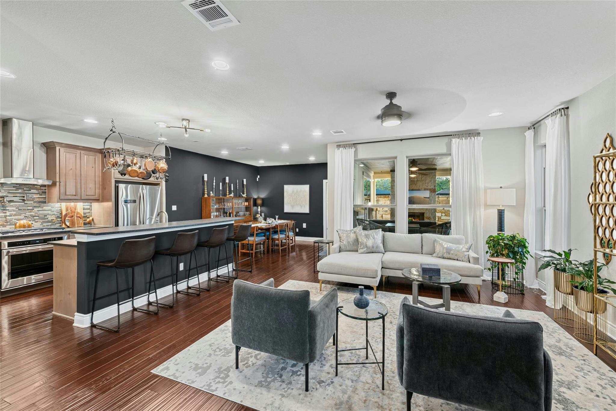 549 Clubhouse DR #G — photo 5