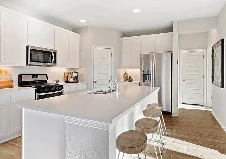 701 Hays Hill DR — photo 3