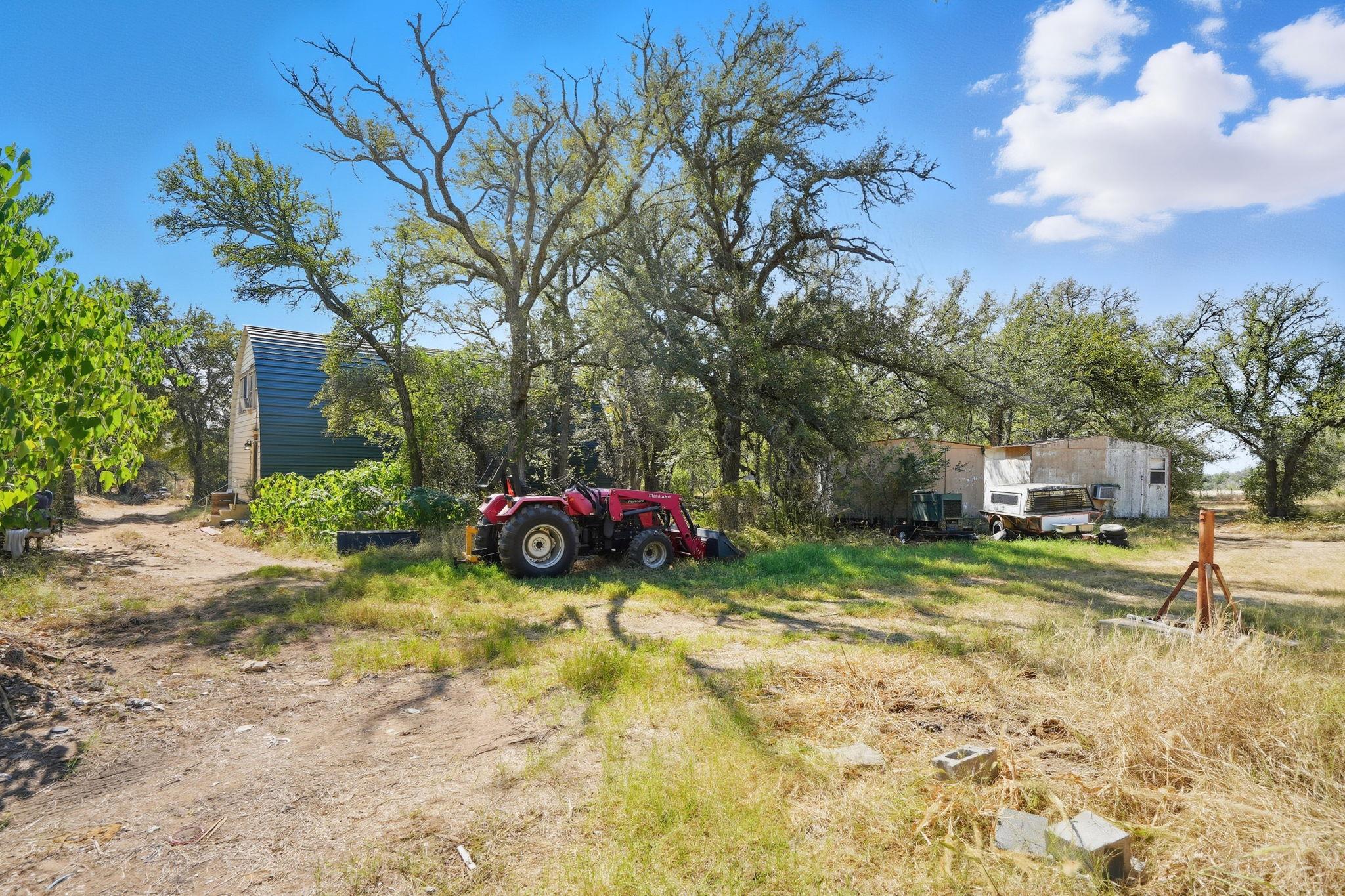 201 Deer Springs LOOP — photo 4