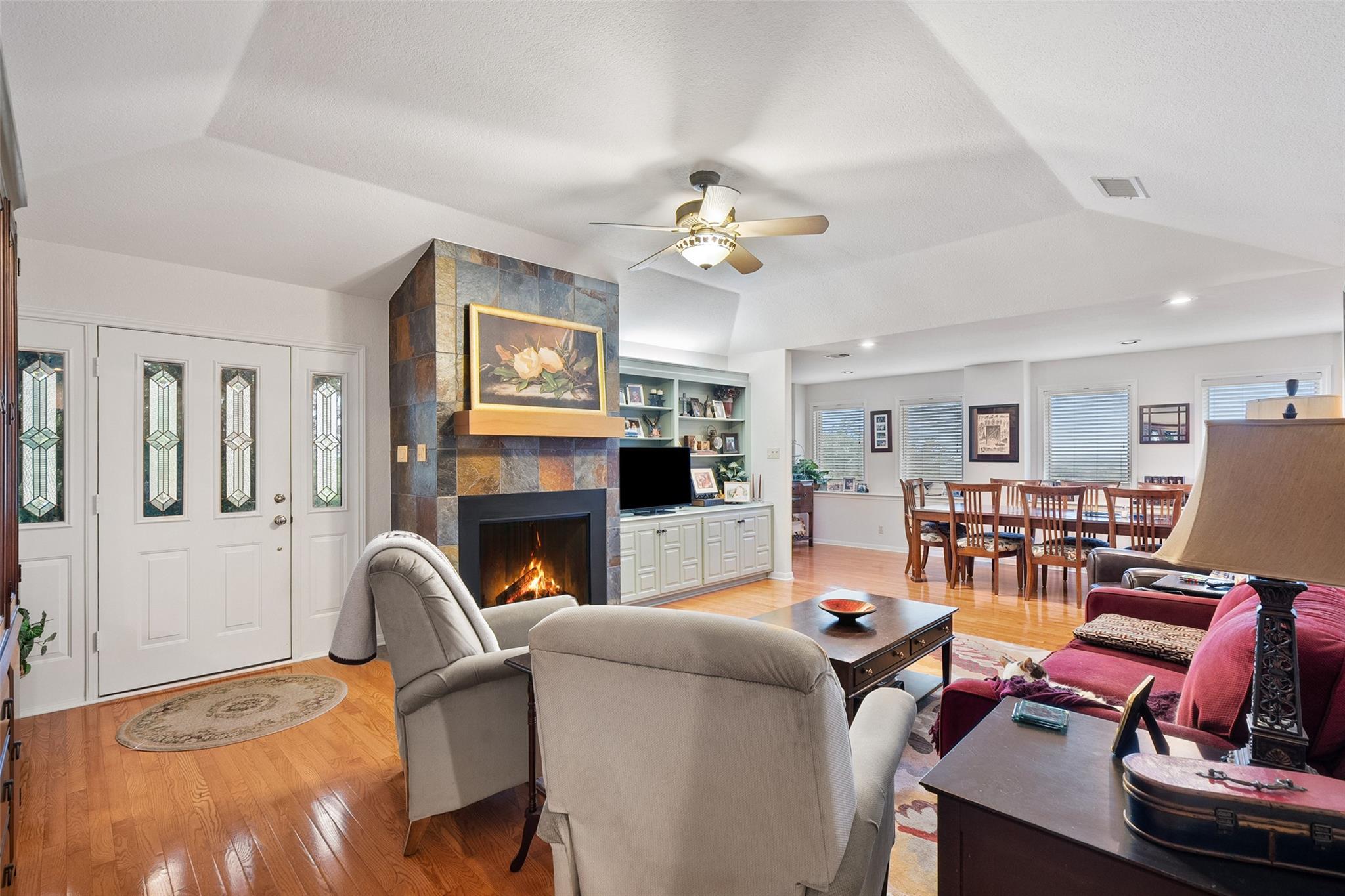 1011 Ridge Point DR — photo 5