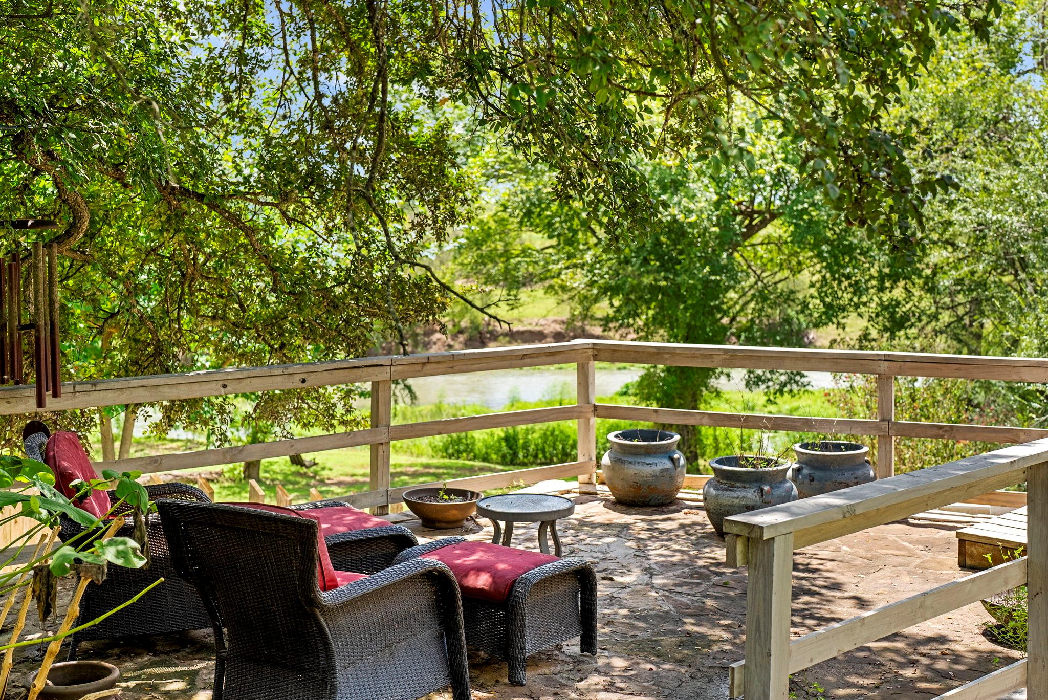 123 & 235 El Camino River RD — photo 4