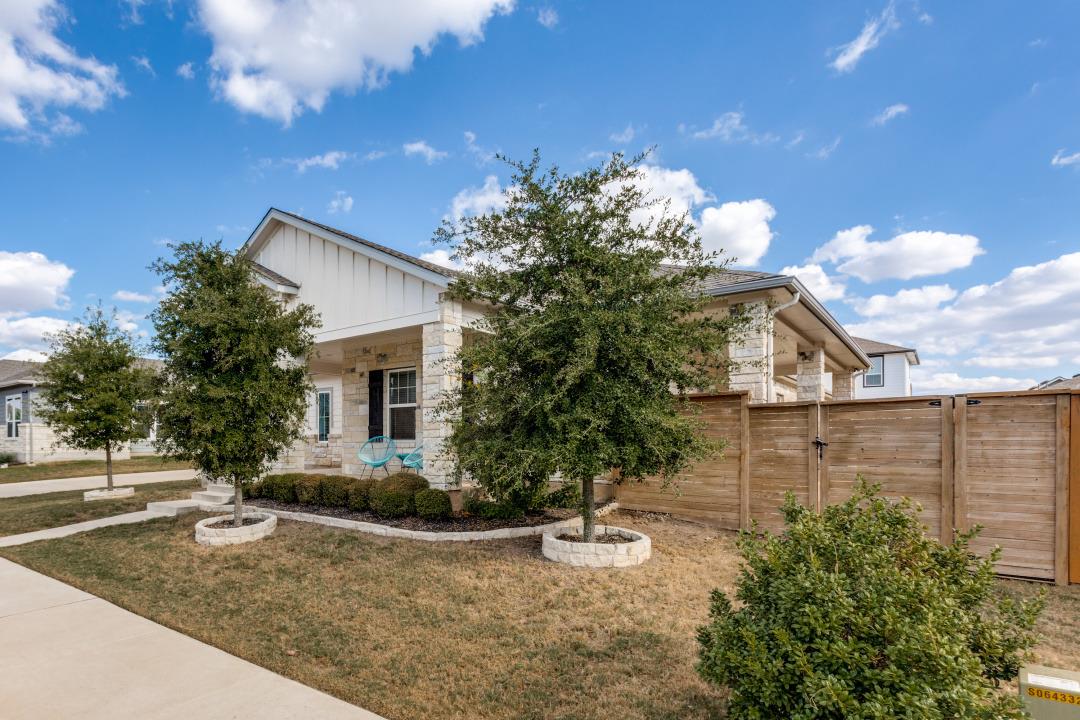 7909 Donnelley DR — photo 3