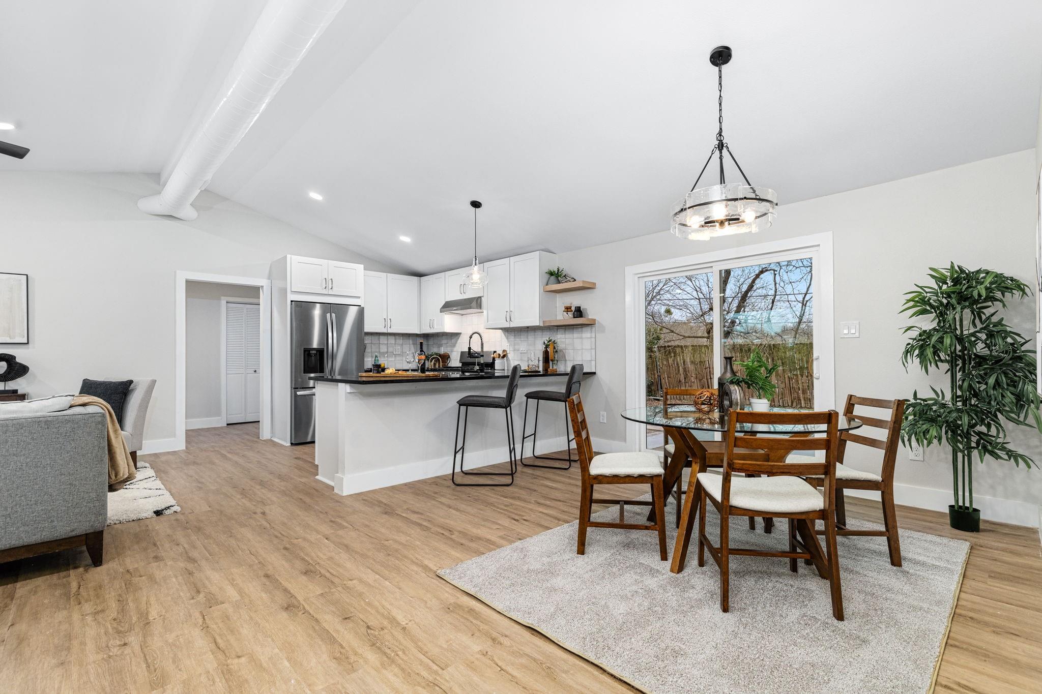 5605 Overbrook DR — photo 4