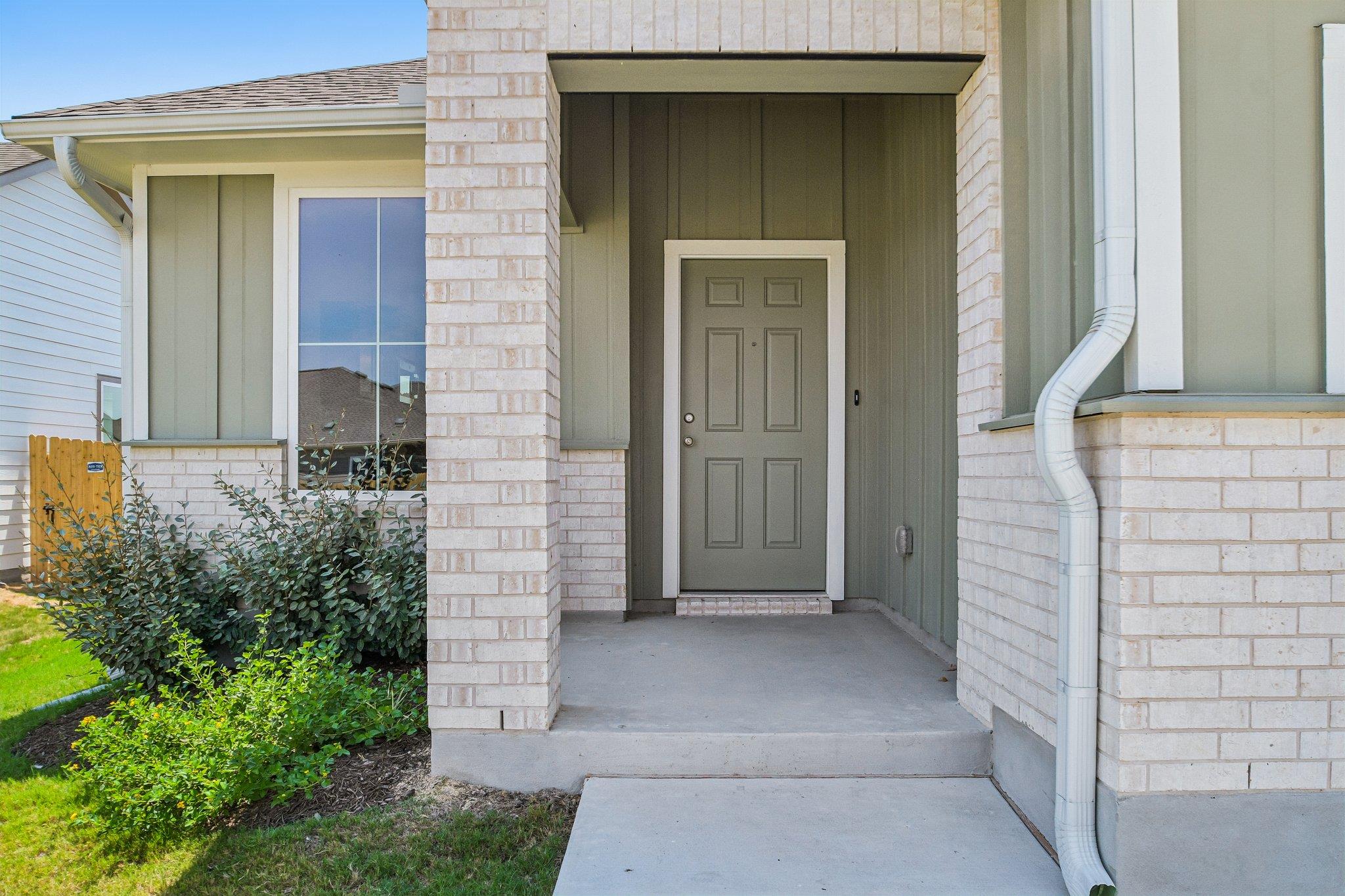 308 Boatright BLVD — photo 4