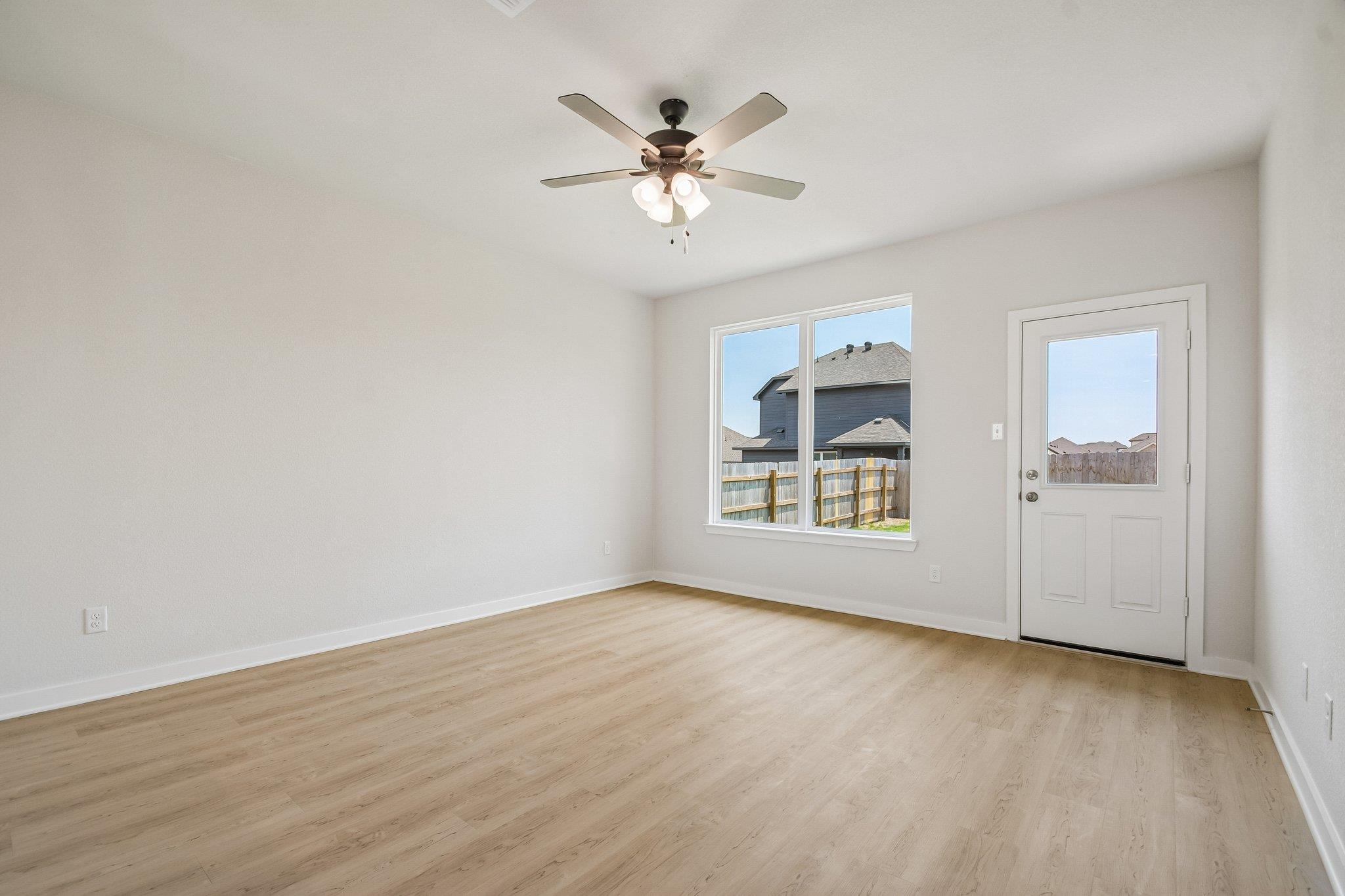 308 Boatright BLVD — photo 5