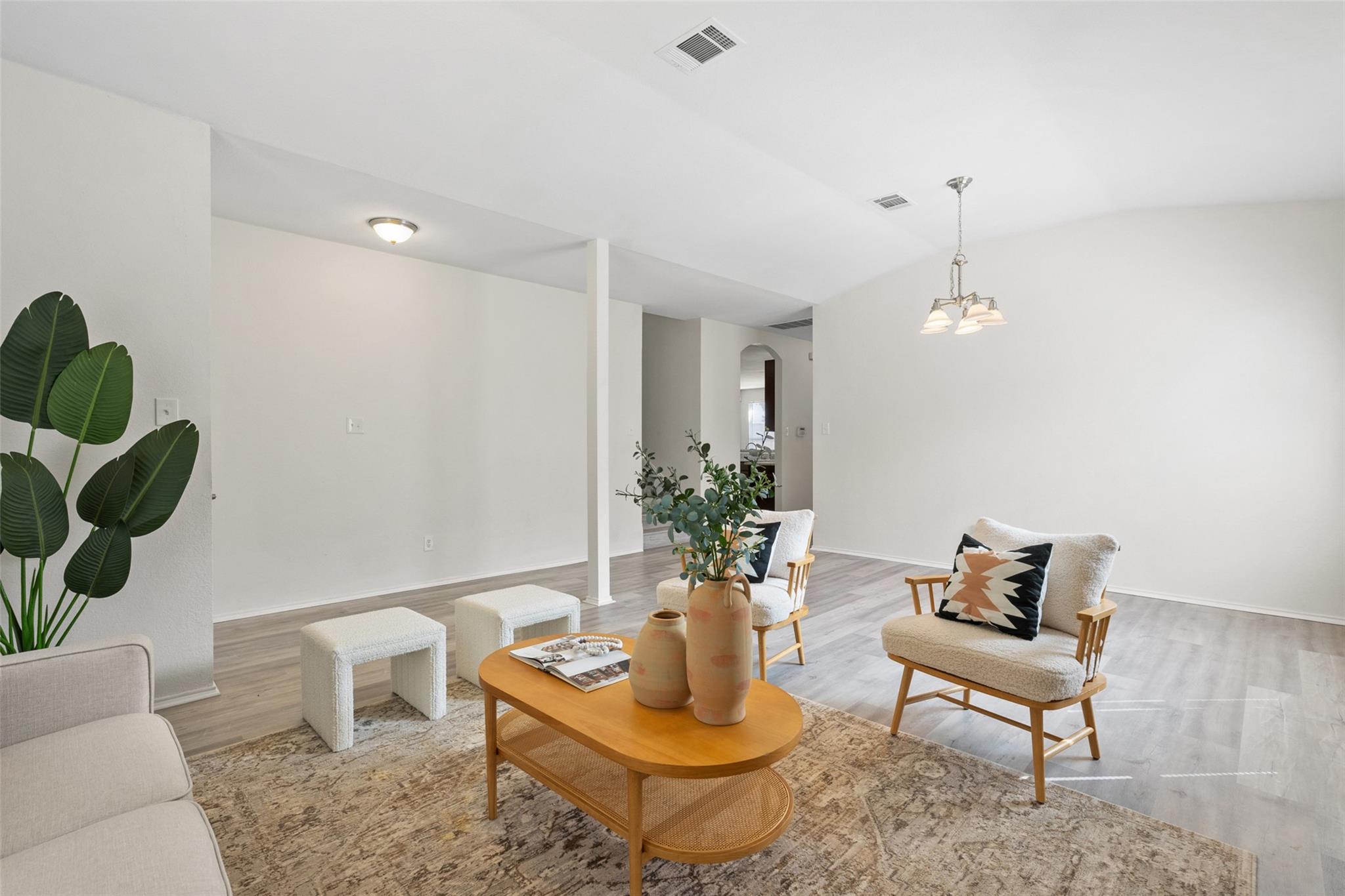 11853 Gaelic DR — photo 4