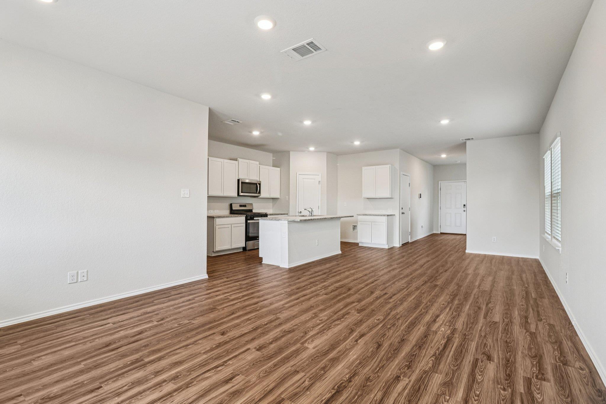 4006 Bay Leaf Loop — photo 5
