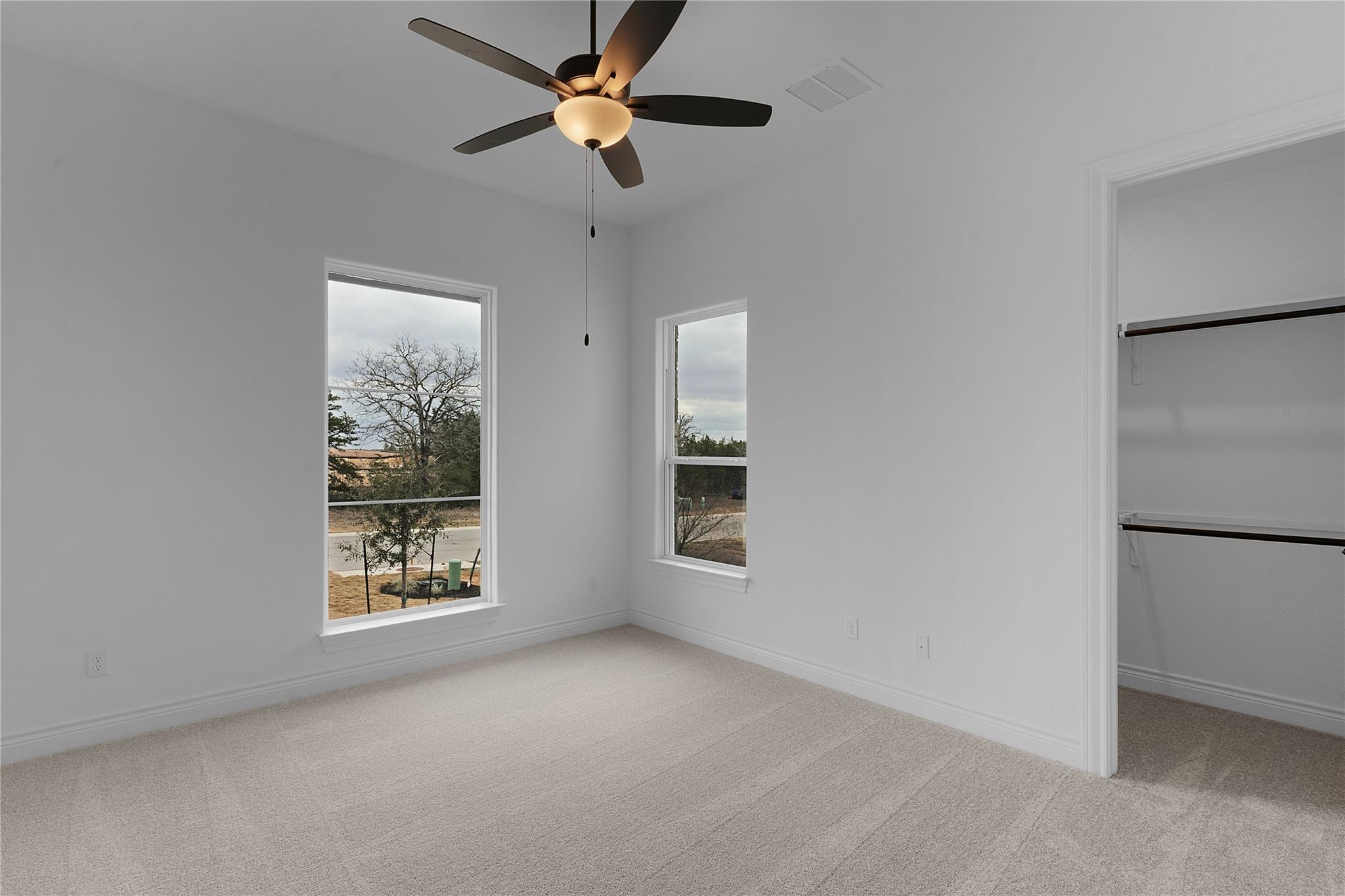 184 William Hersee DR — photo 4