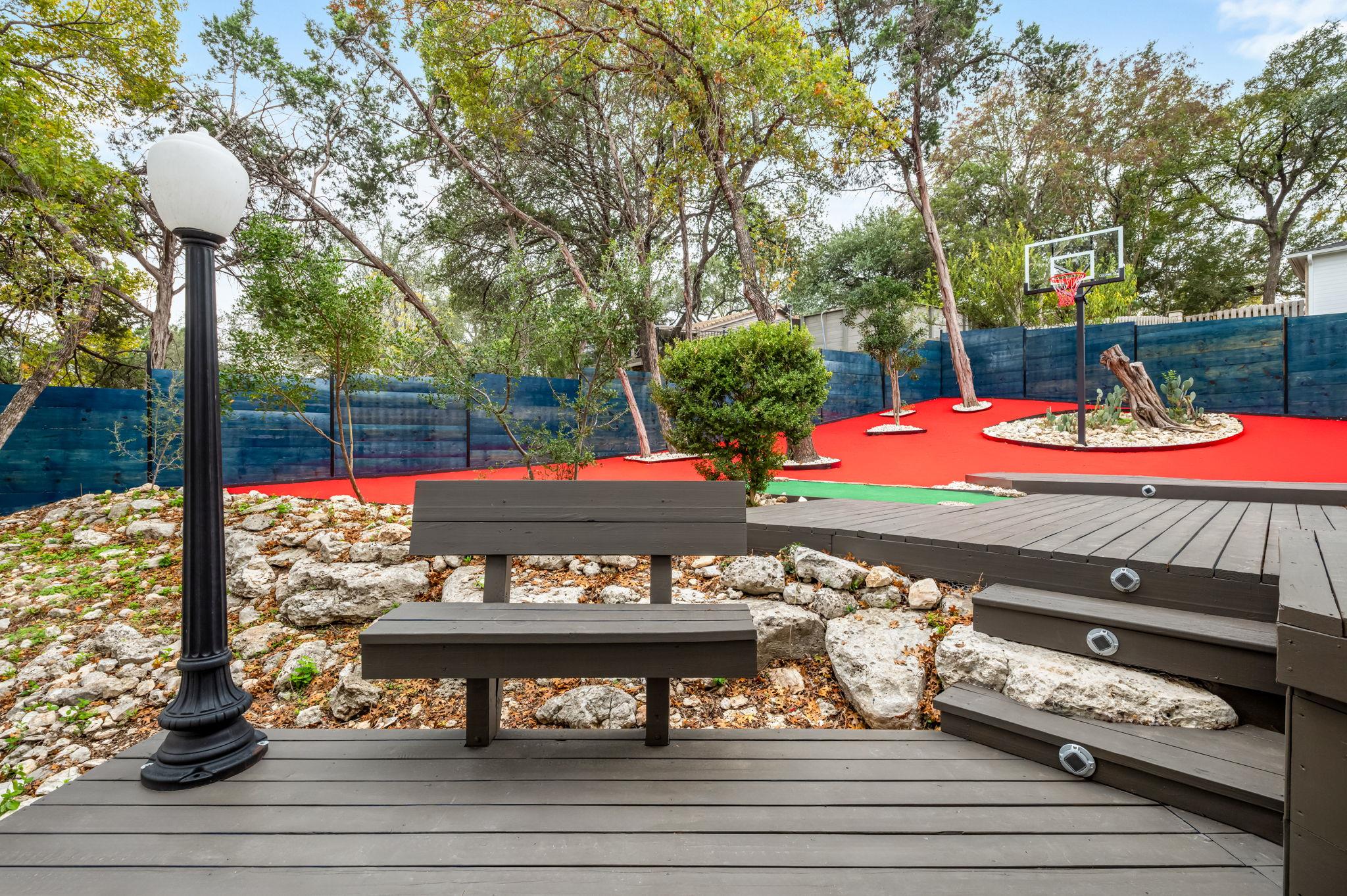 304 Palos Verdes DR — photo 4