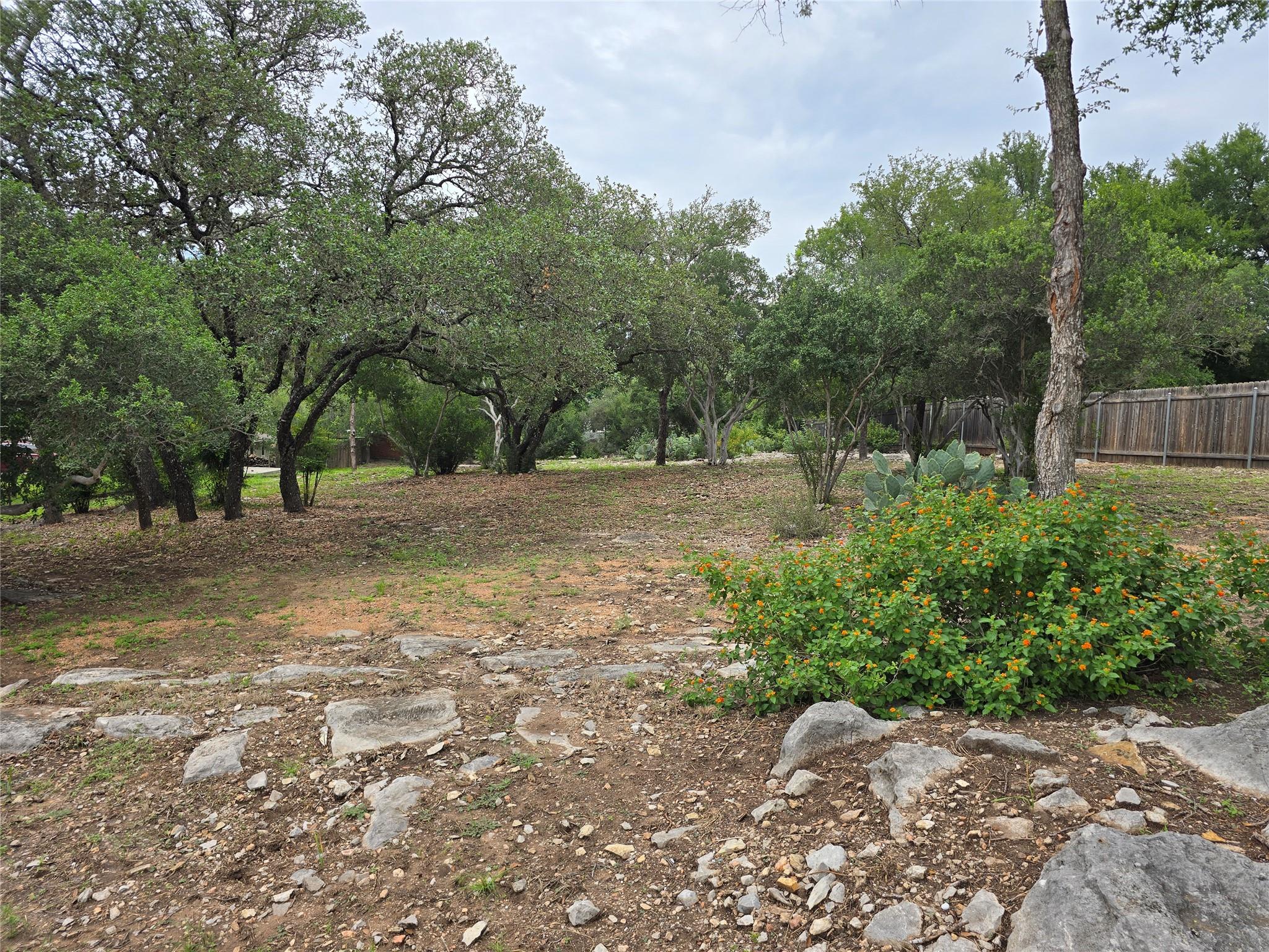 604 Via Viejo — photo 3